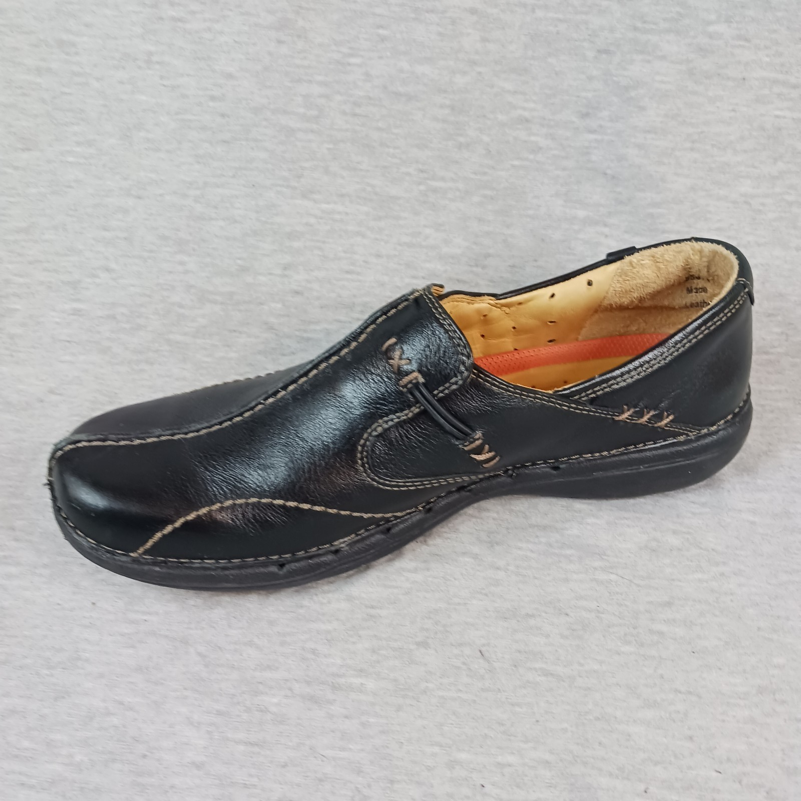 Women’s Size 7 N Clarks Unstructured Unloop Slip On Shoes Black Leather Pebble