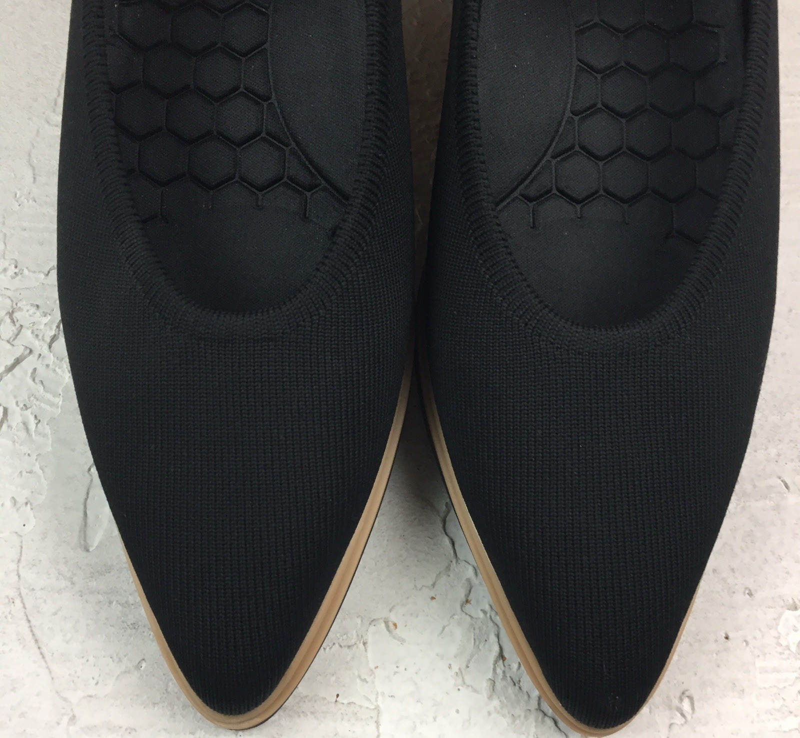 Vivaia Black Veronica Point Toe All Day Comfort Ballet Flats Knit Women Size 39