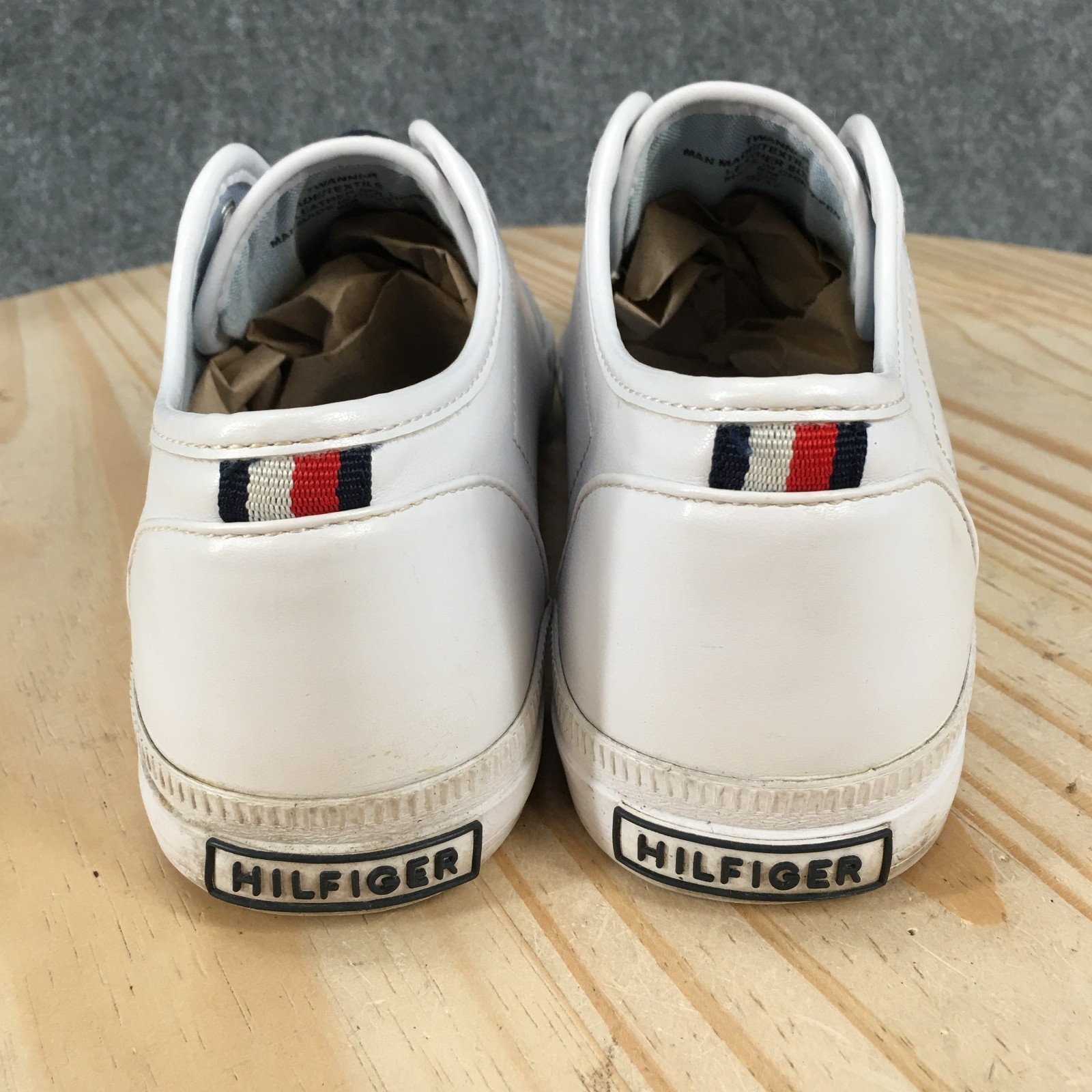 Tommy Hilfiger Shoes Womens 8 M Anni Casual Slip On Laceless Sneakers White