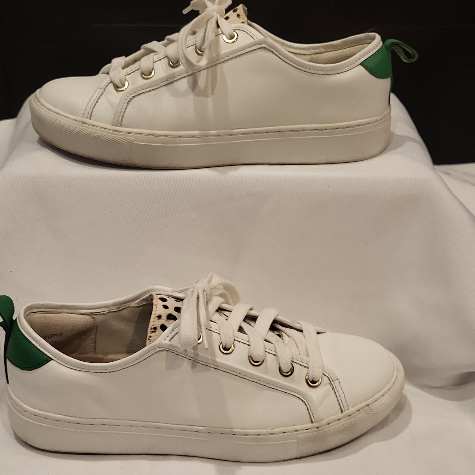 Ann Taylor LOFT Leather Low Top Lace-Up Sneaker White/Green Spotted Casual