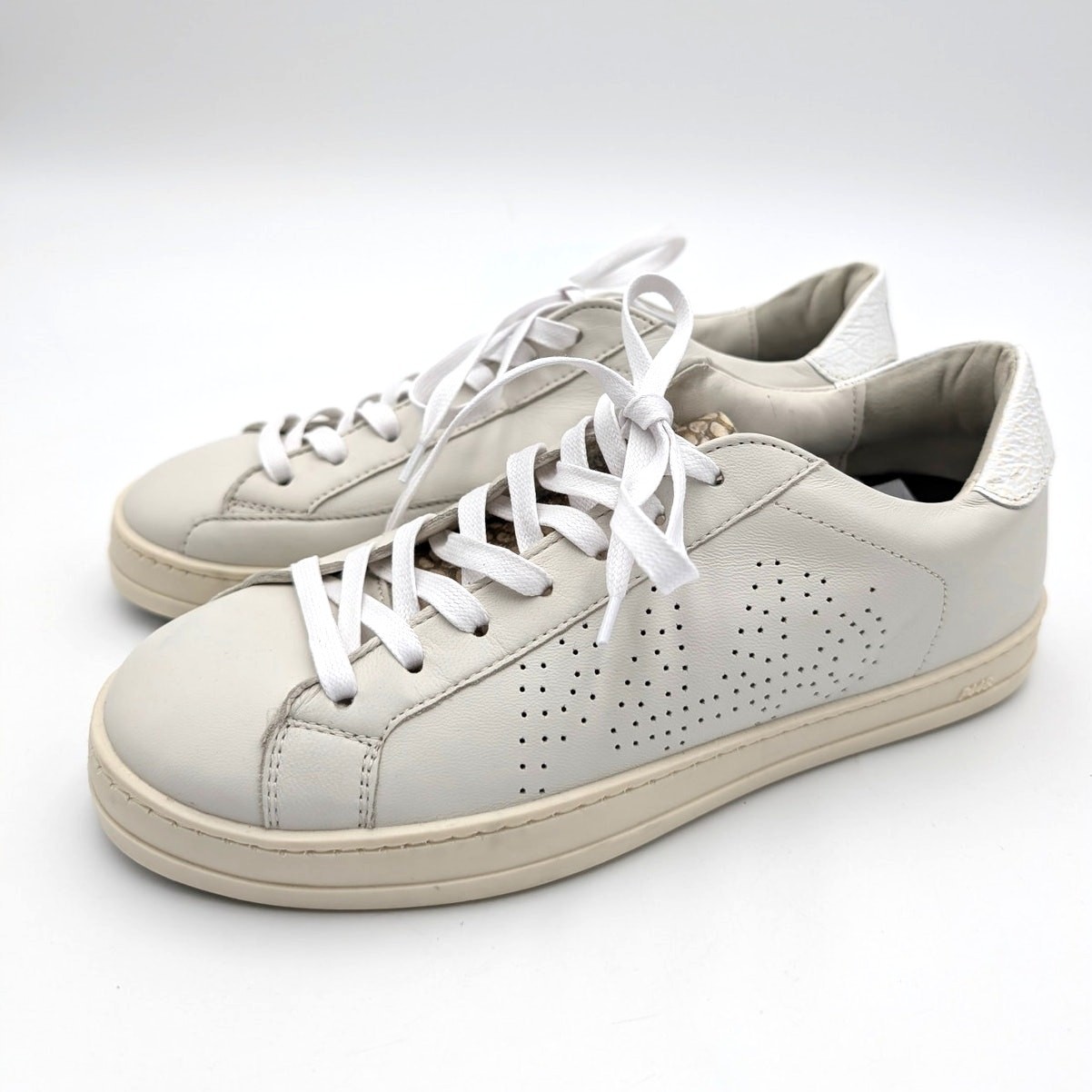 P448 John Low Top Sneakers Shoes Lace-Up Women’s White/Gray Size US6.5 EU37