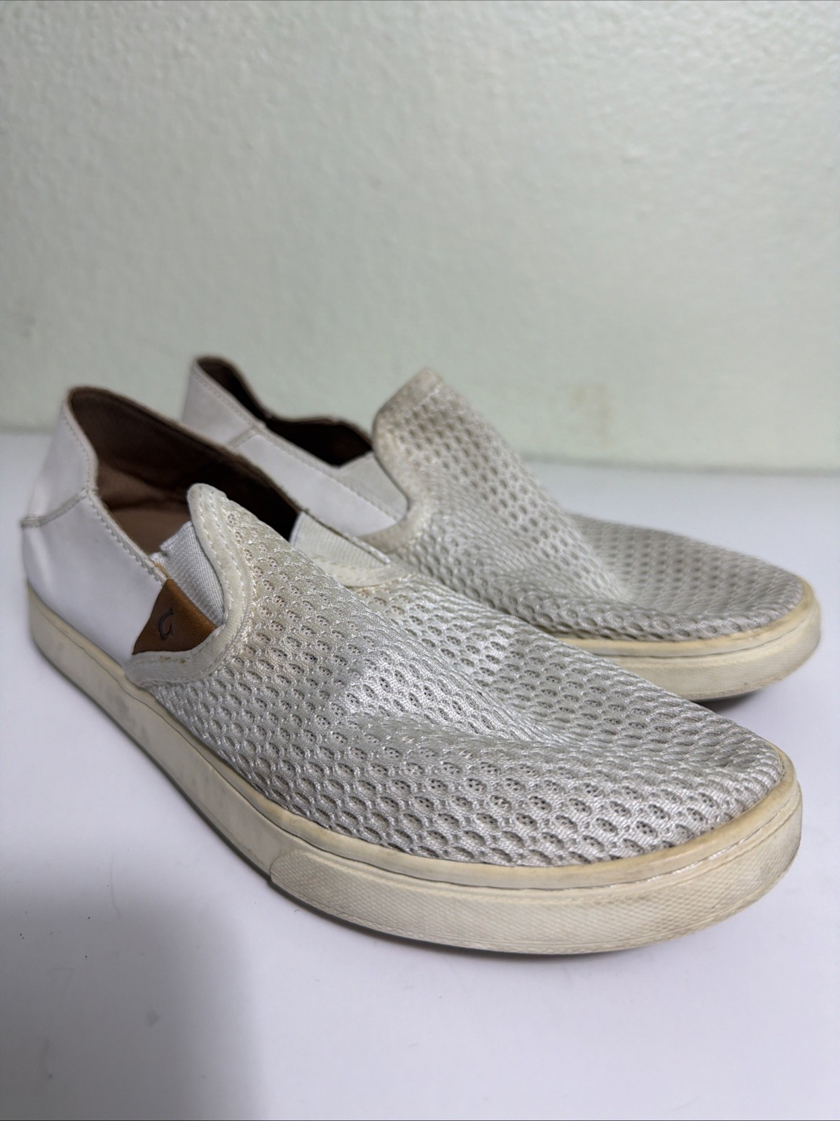 Olukai Shoes Womens 7 Pehuea Slip On Comfort Sneakers 20271-WBWB White Stains