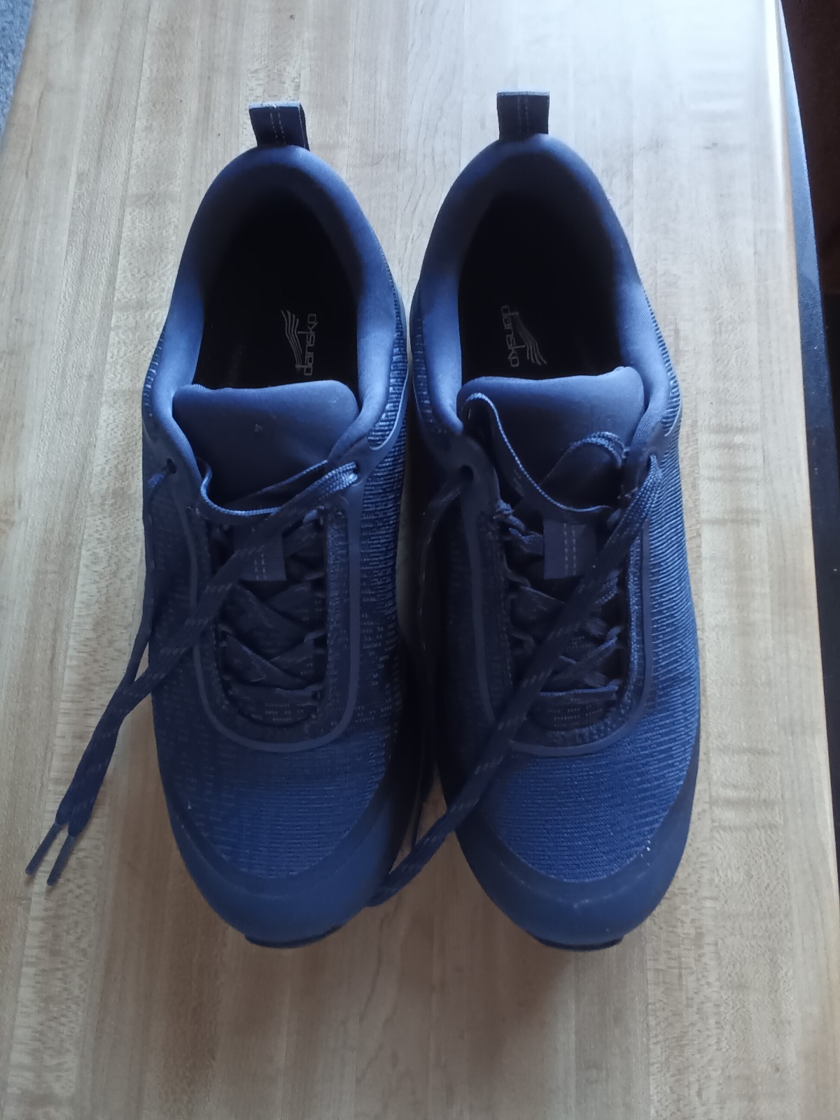 Women Dansko Makayla Tennis Shoes Waterproof Arch Plus Vibram Sole Size 38