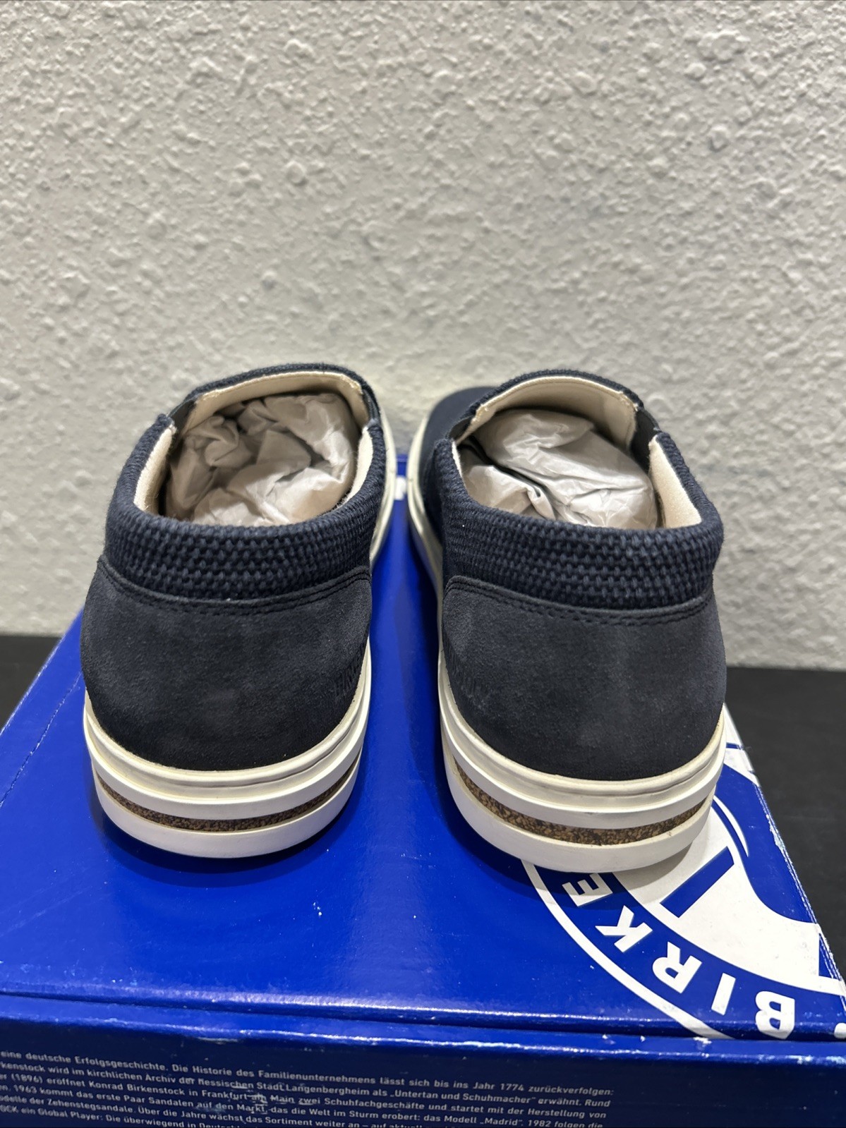 Birkenstock Oswego EU 40 Slip ons Midnight W9 /M7 Narrow Fit Light Wear