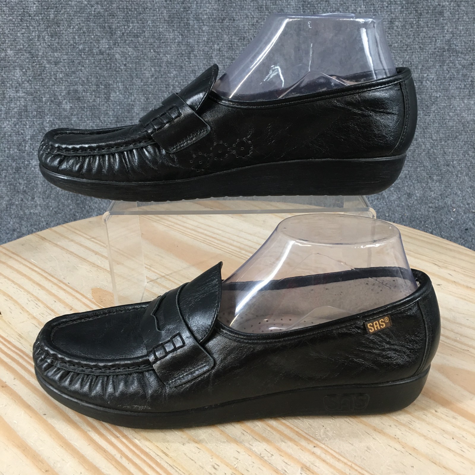 SAS Shoes Womens 9 E Handsewn Casual Slip On Moc Toe Loafers Black Leather