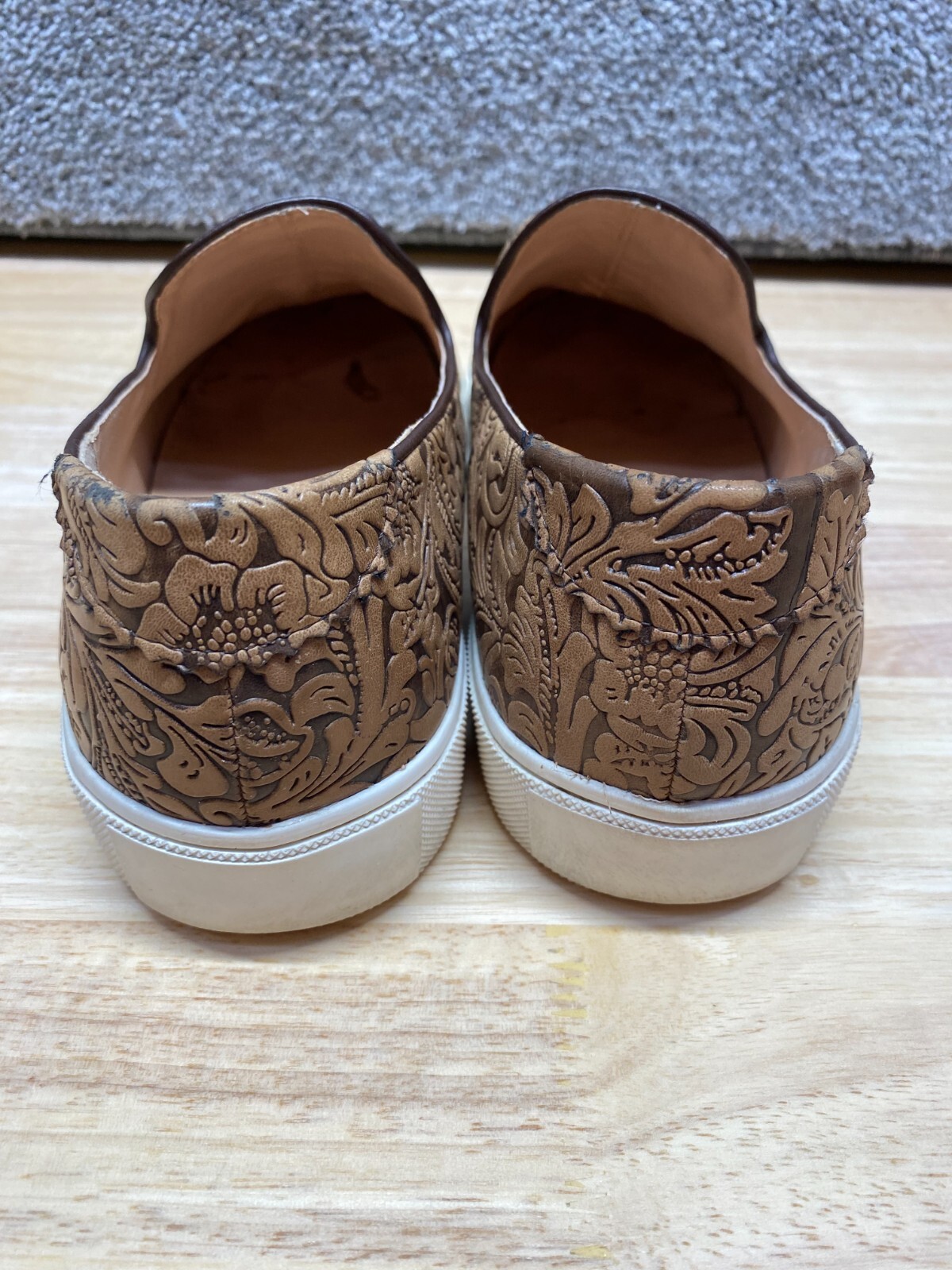 Volatile Faux Tooled Leather Rosecrans Slip on Shoe Women’s 10 Western Cowgirl