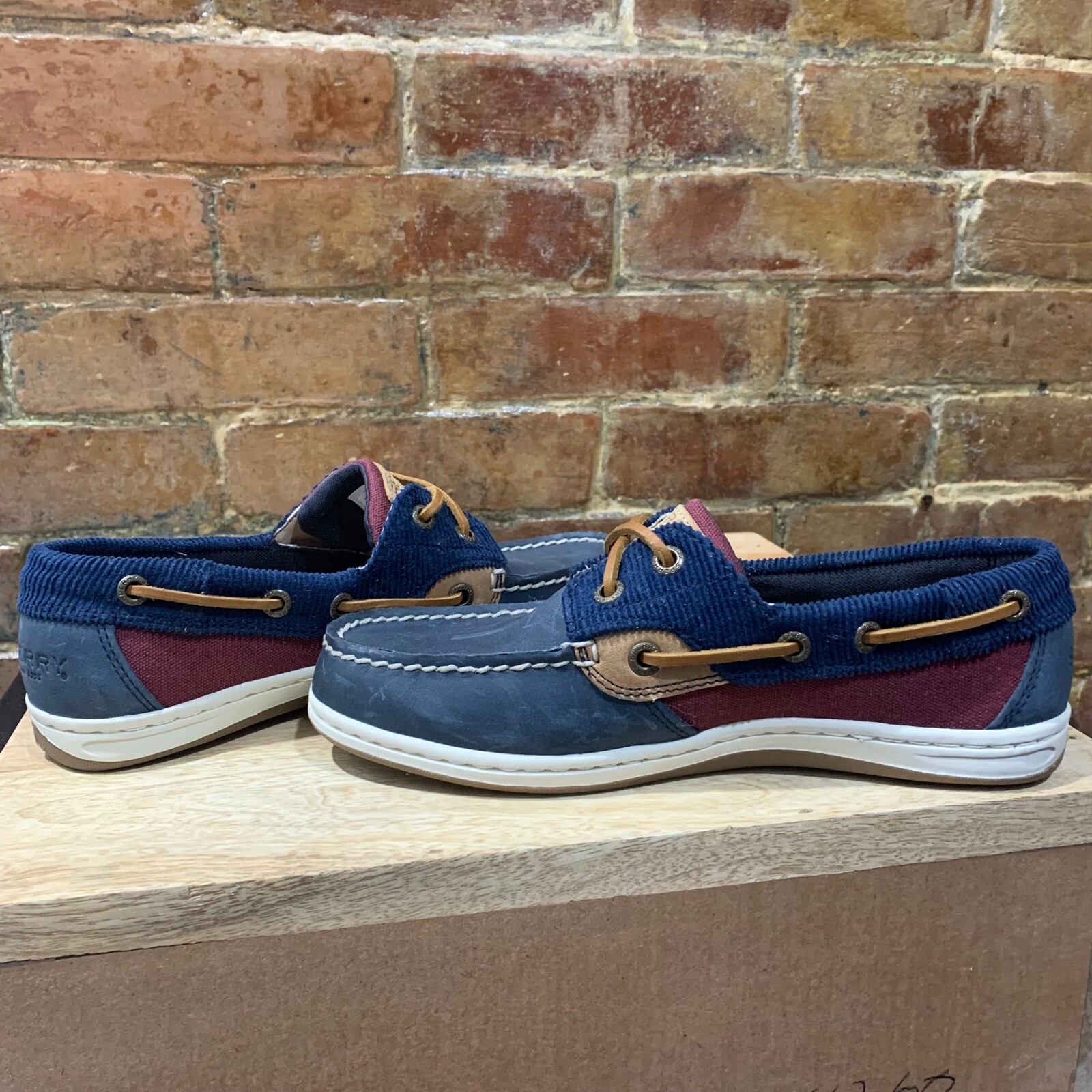 NEW! Sperry Koifish Navy/Burgundy Leather Boat Shoes Women’s Size 5.5 (STS84072)