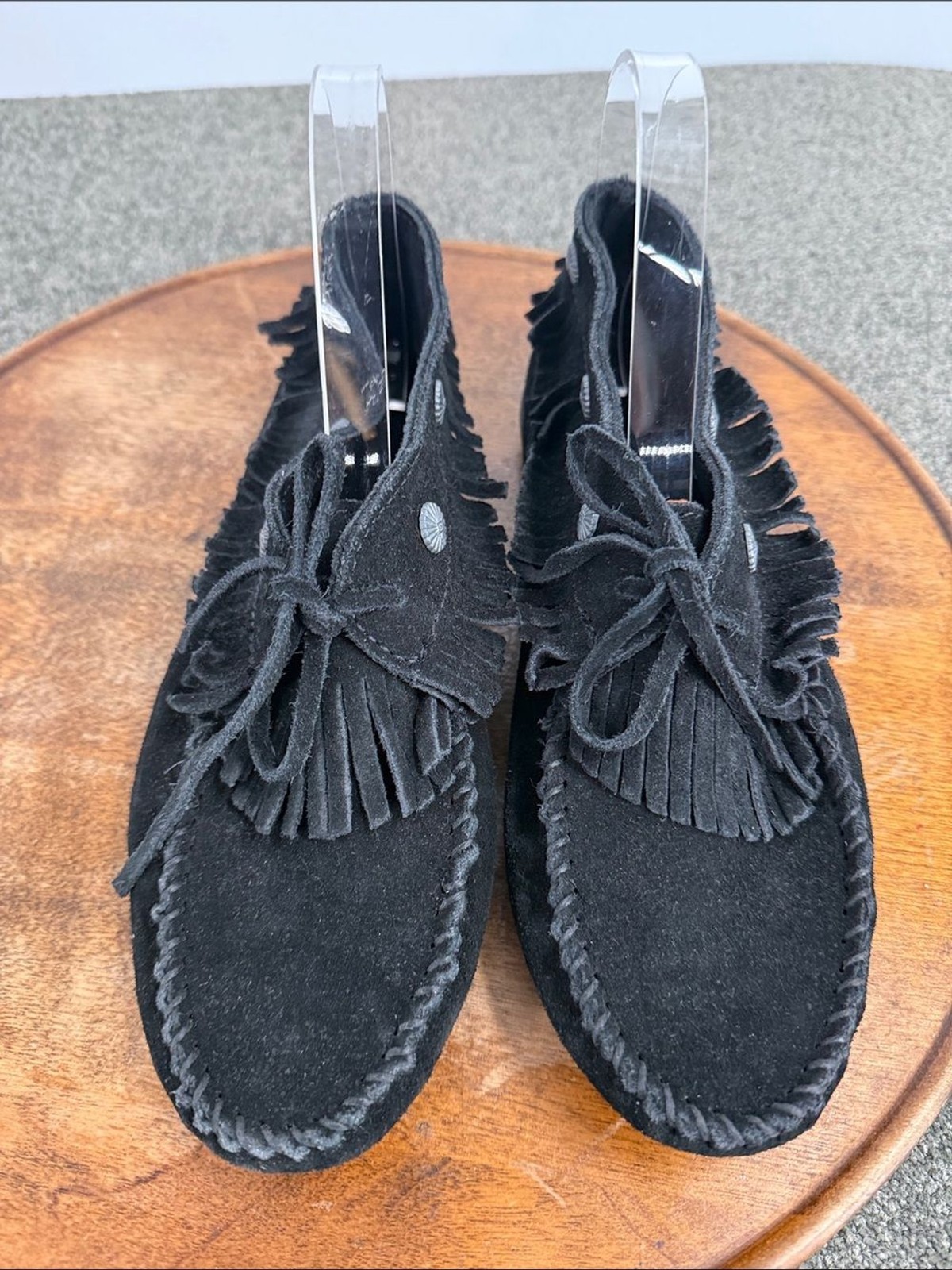 Minnetonka Shoes Wm 9 Black Leather Moccasin Fringe Studded Bootie Boho Hippie