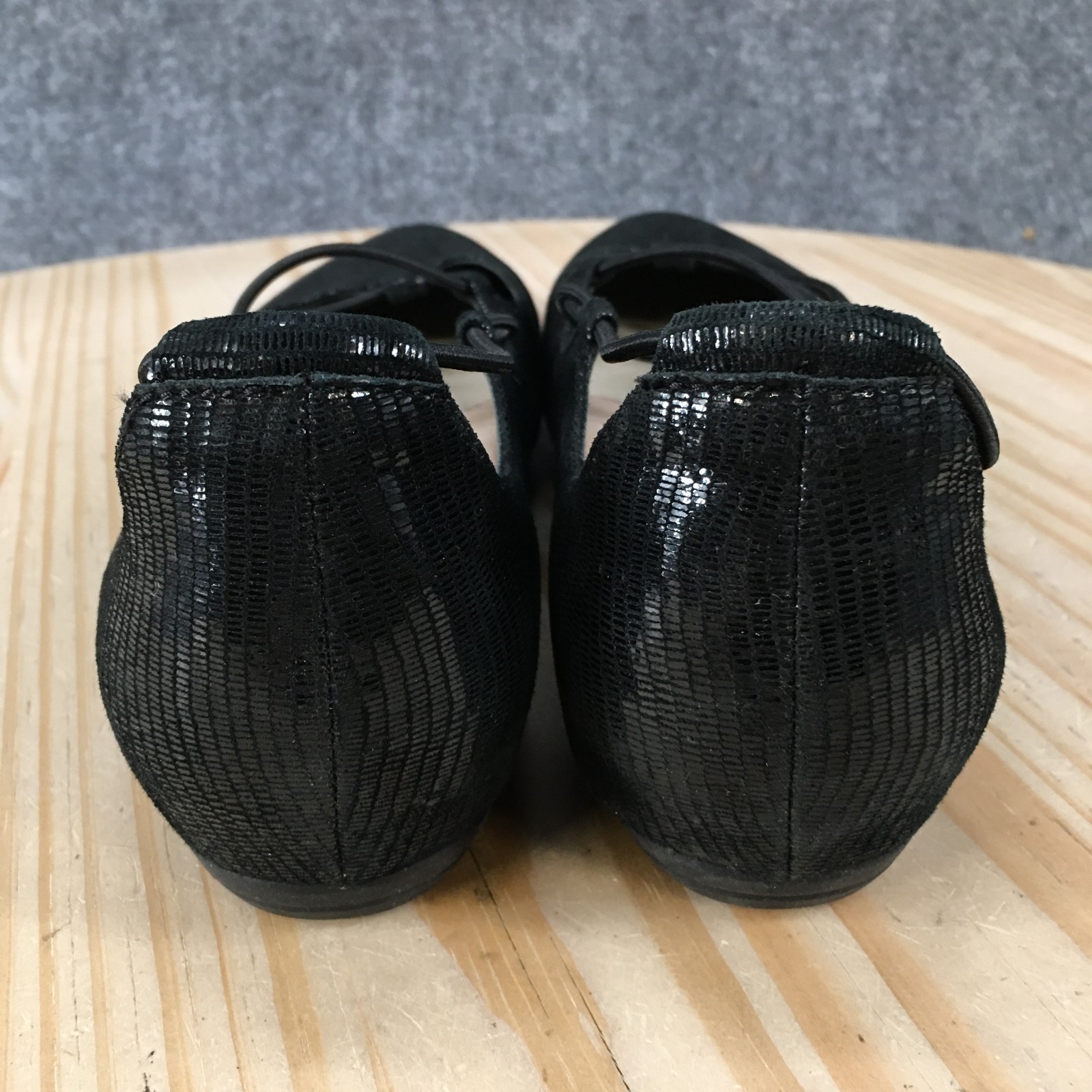 Earthies Essen Shoes Womens 9B Casual Slip On Comfort Ballet Flats Black Leather