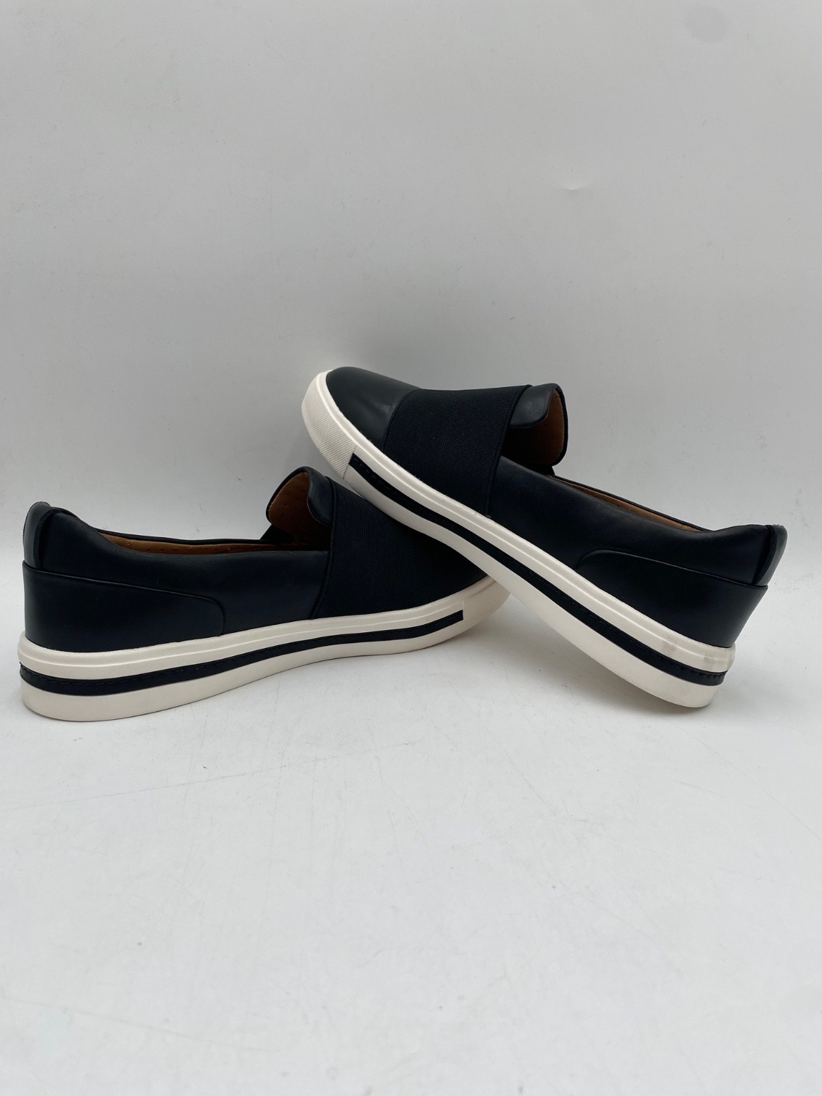Clark’s UN MAUI STEP Women’s Casual Slip-ons Black Leather Multiple Sizes