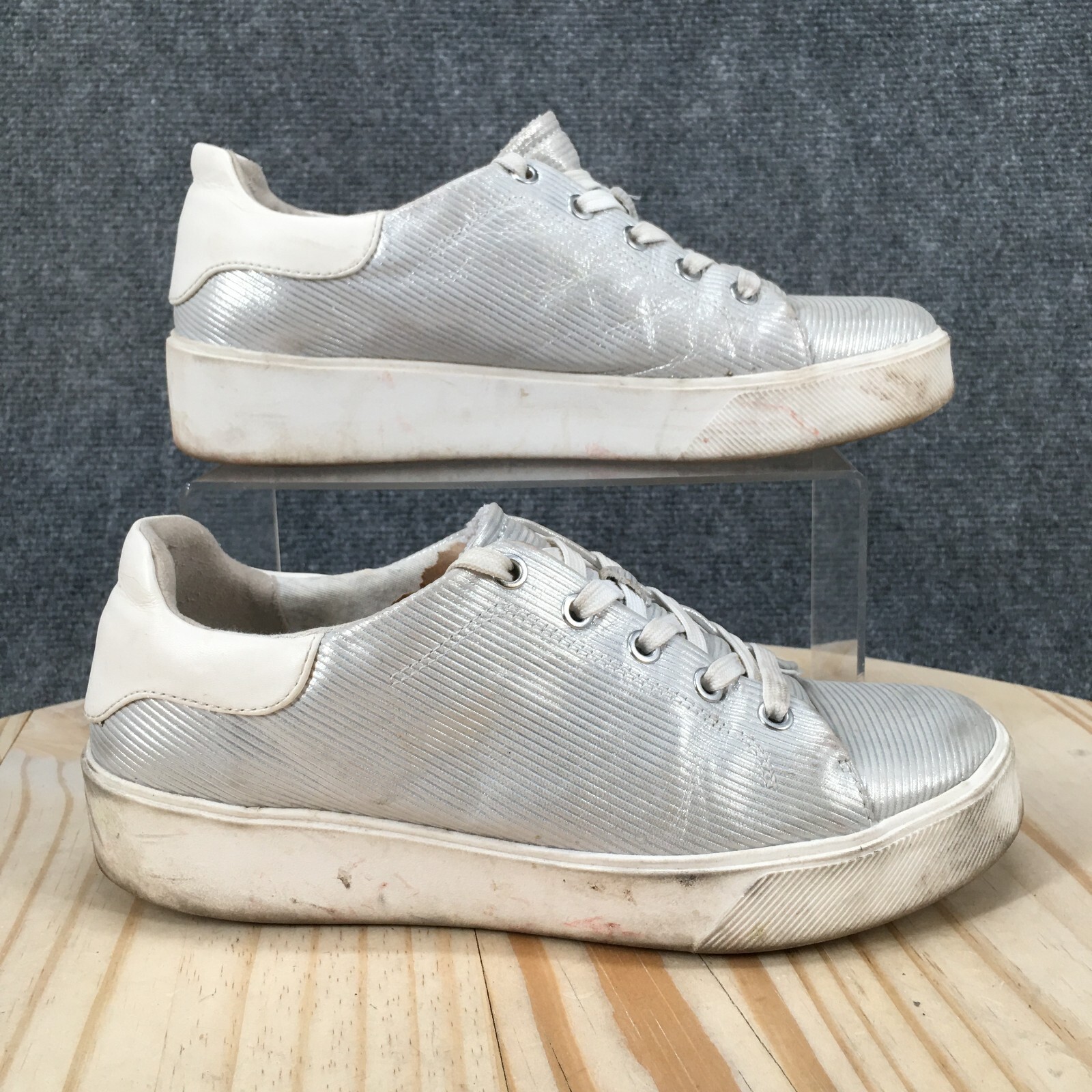 Naturalizer Shoes Womens 8.5 M Marrison 2.0 Casual Sneakers Gray Silver Leather