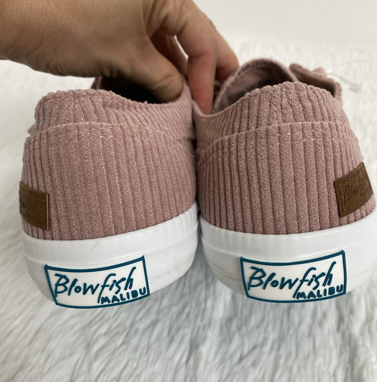 Blowfish Malibu Maxine Sneakers Shoes Womens Pink Cotton Corduroy Lace Up