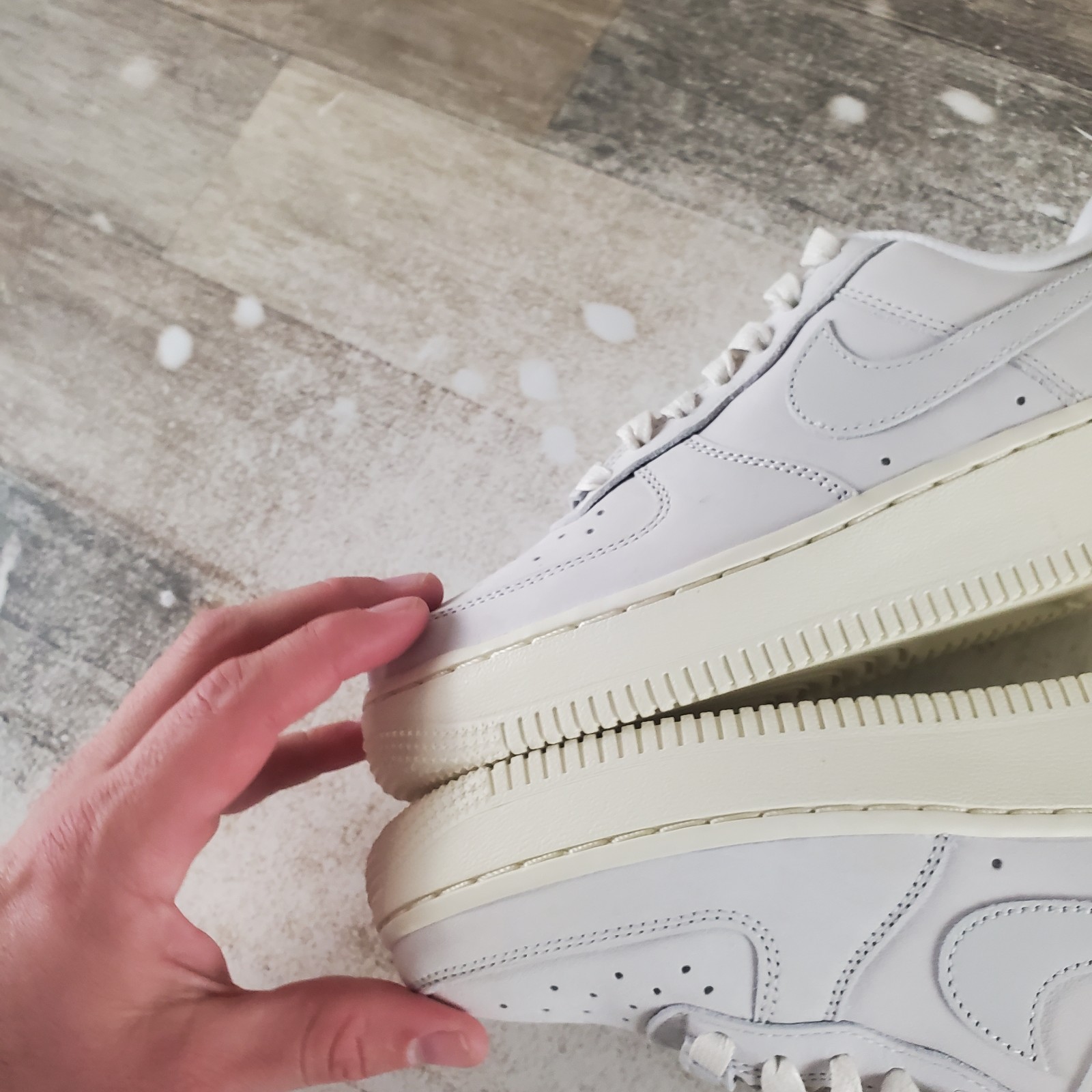 Nike Air Force 1 Womens Shoes Sz 5 Running Summit White Leather Lace Up Sneakers