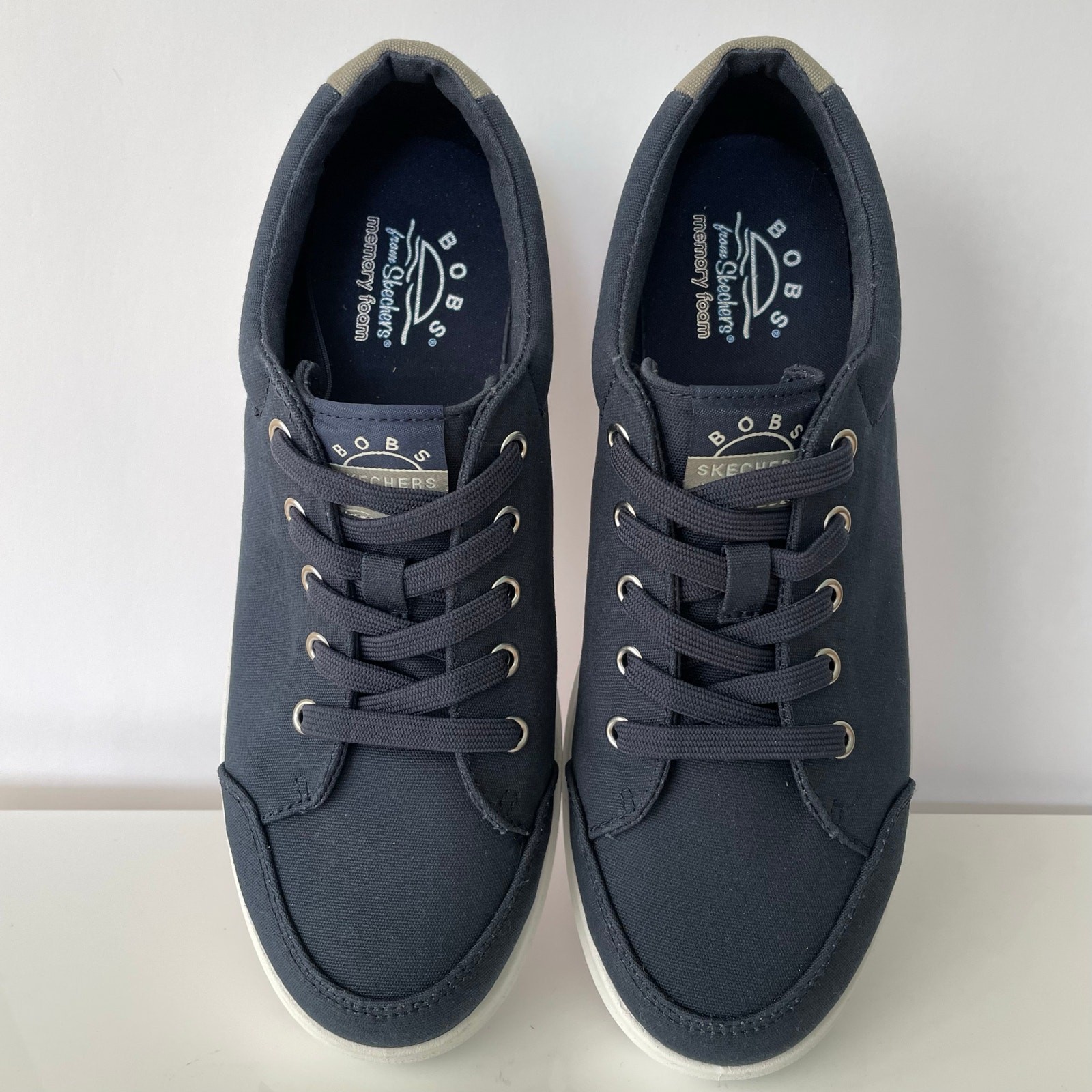 BOBS from Skechers Preppy Sz 7 Womens Slip On Sneaker Navy Blue NWOT Cloth