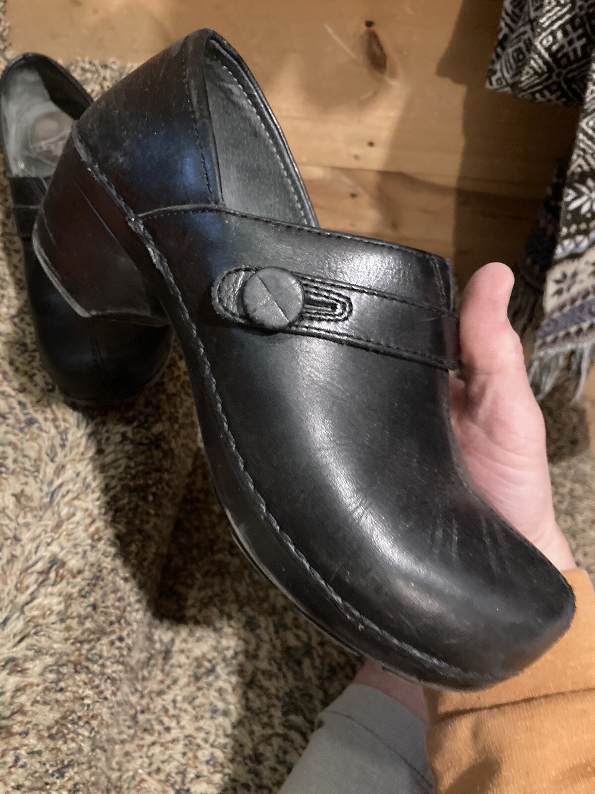 Dansko Solstice Button Strap Black Closed Clogs Professional Size 39 US 8.5-9