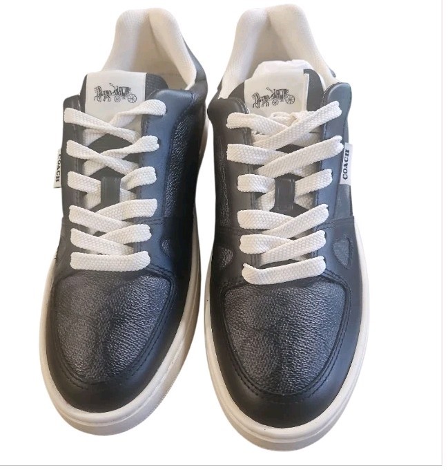 COACH Women’s Clip Court Low Top Sneaker Signature Coated Canvas Black Size 8.5B
