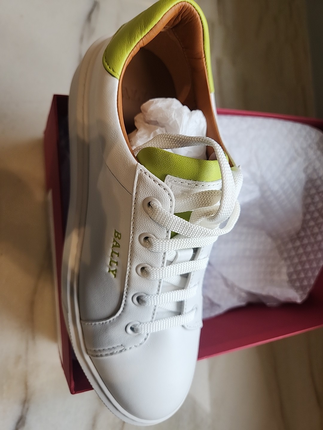 ”Brand New” Adorable Bally Womens Lime Green/White leather Sneaker size 8.5/39