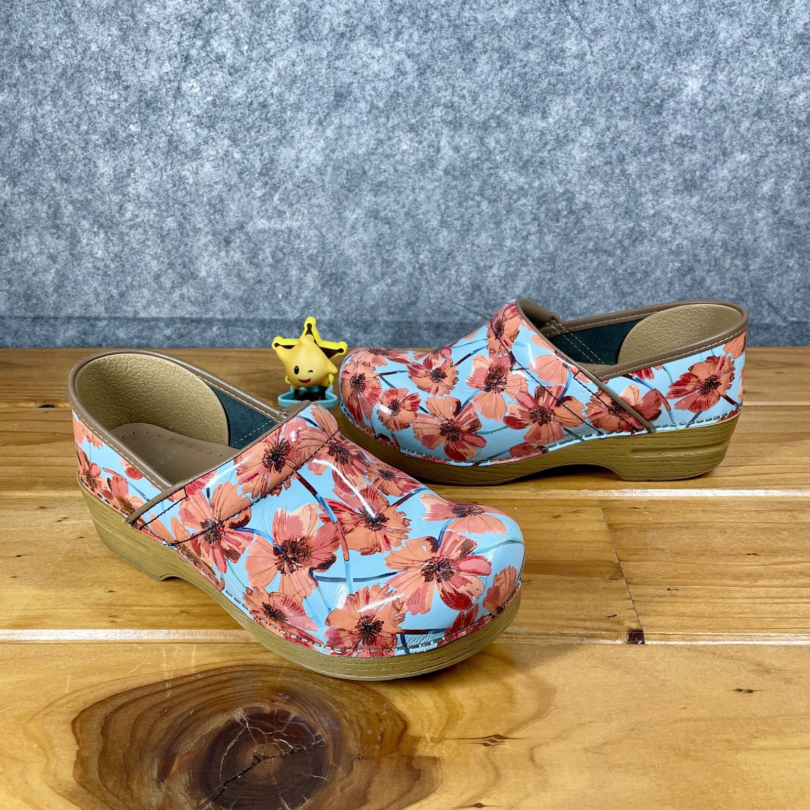 Dansko Womens Clogs Size 10.5-11 EU 41 Blue Orange Poppy Flower Patent Slip On