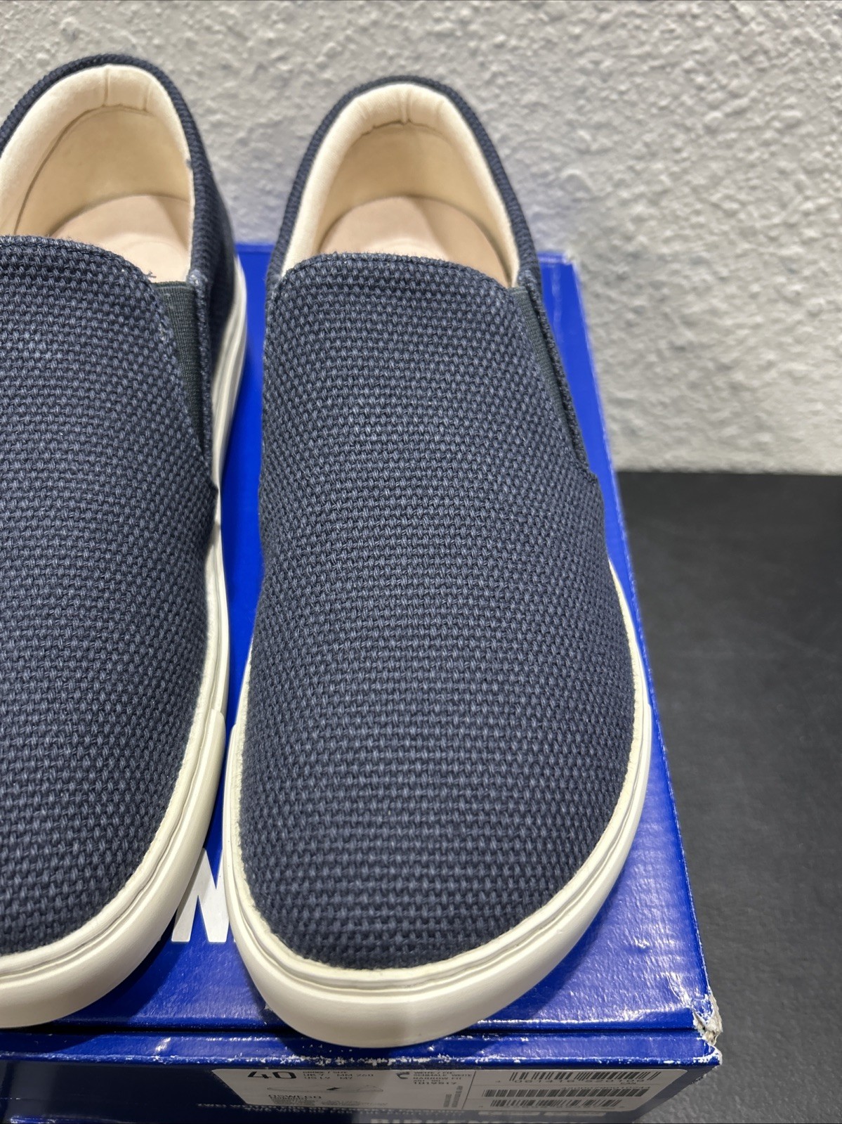 Birkenstock Oswego EU 40 Slip ons Midnight W9 /M7 Narrow Fit Light Wear