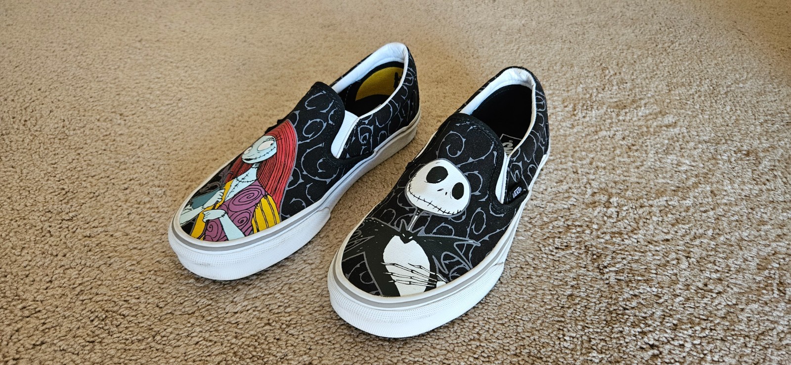 VANS Nightmare Before Christmas Women’s Size 7.5, Jack & Sally Slip-On Shoes