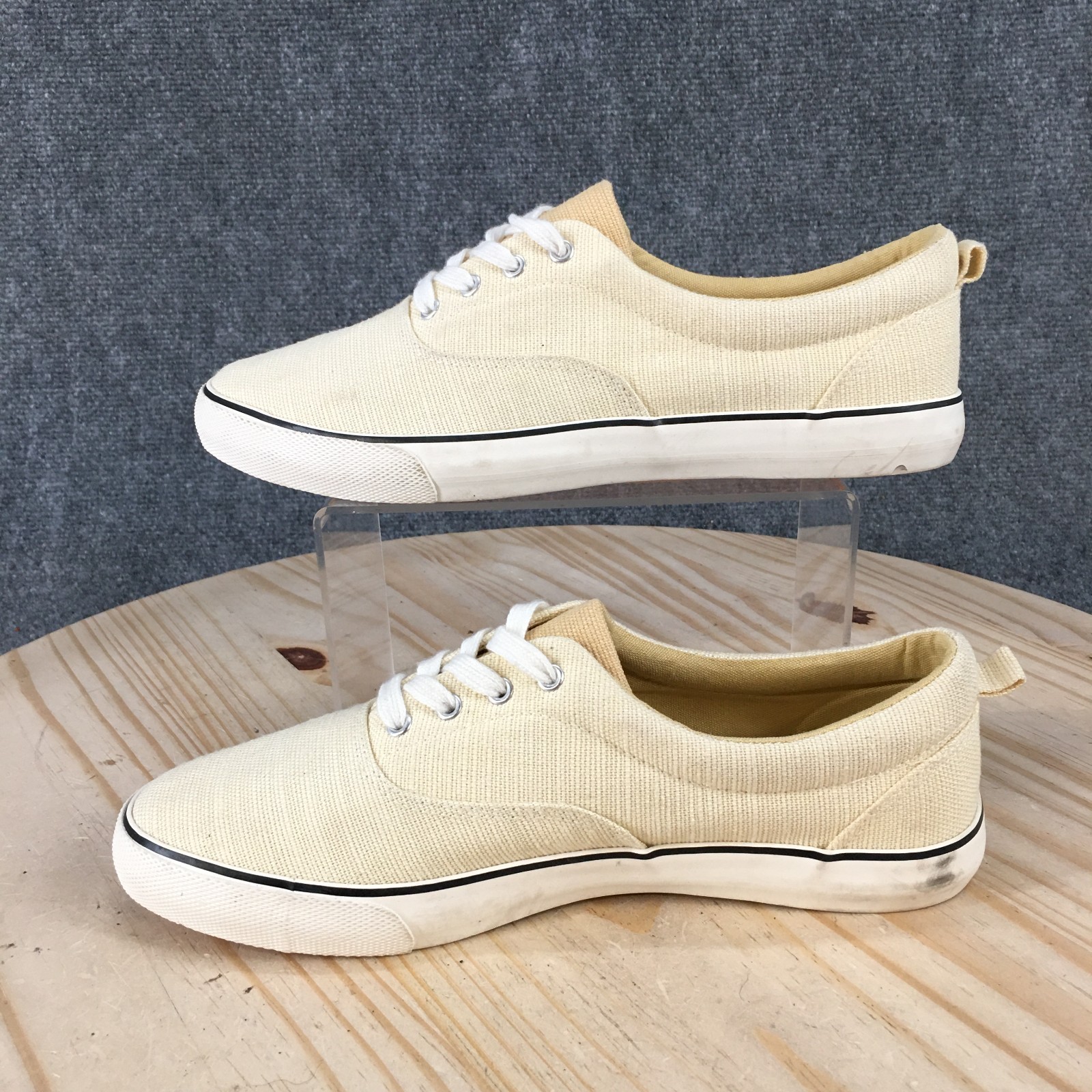 Universal Thread Shoes Womens 9 Molly Casual Sneakers Yellow Canvas Lace Up Low