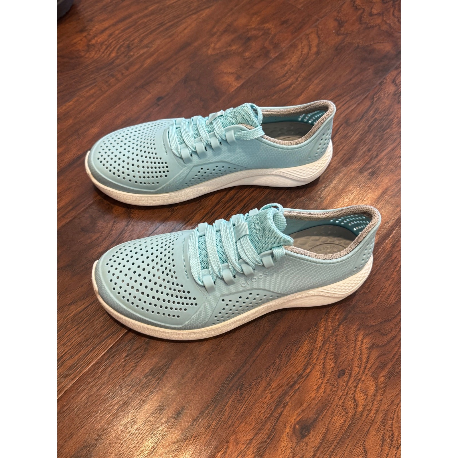 Crocs LiteRide 360 Pacer Wms 6 Sneakers Comfort Walking Teal Blue White 205234
