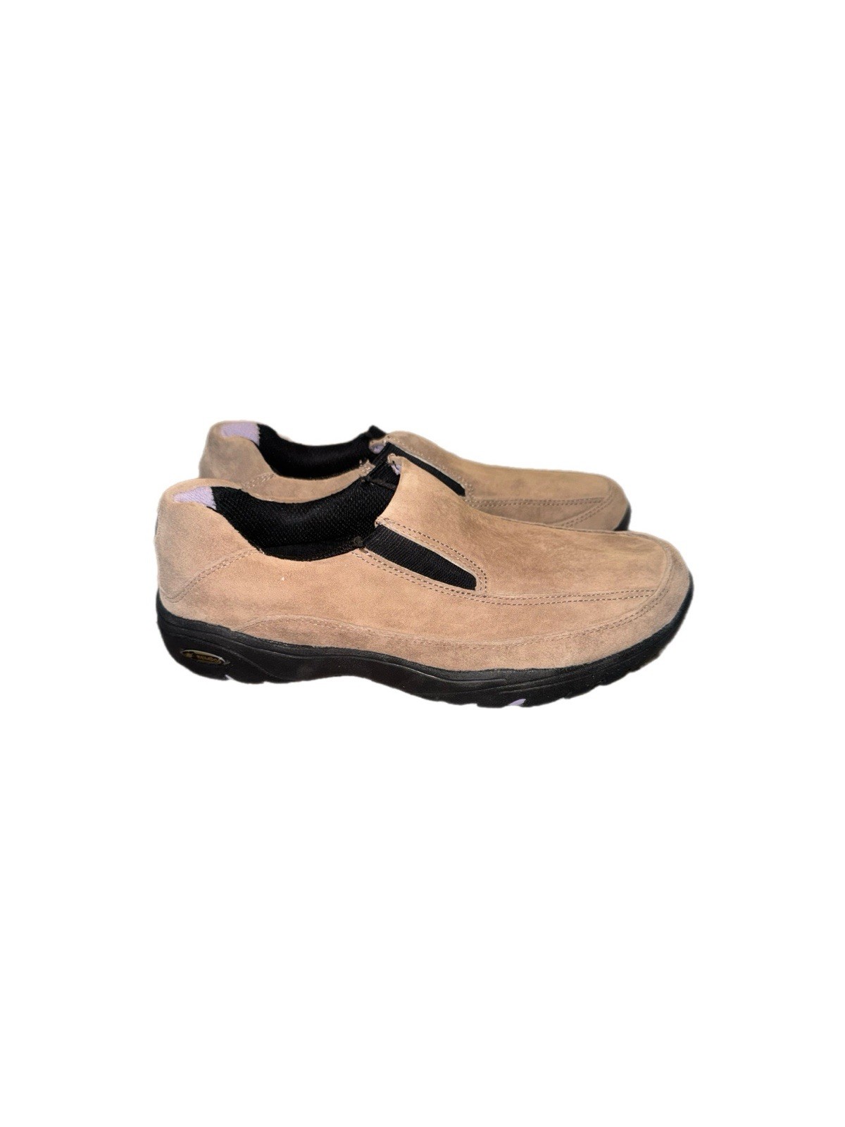 Nevados women’s Size 9 Beige Suede Slip-On Casual Shoes Black Rubber Sole