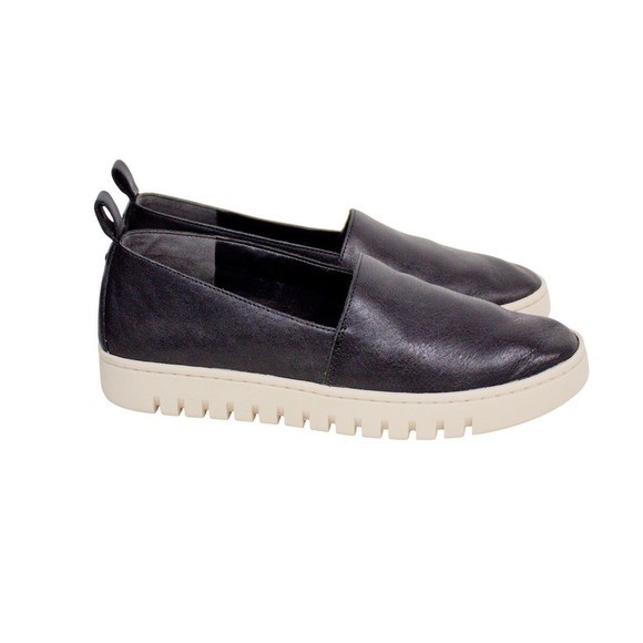 Vionic Uptown A-Line Black Leather Flats Arch Support Comfort Slip-On Shoes