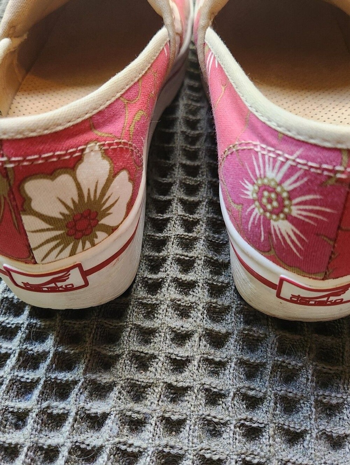 Dansko Womens Shoes Volley Size 7.5 M EUR 36 Vegan Loafer Clog Pink Floral Cloth