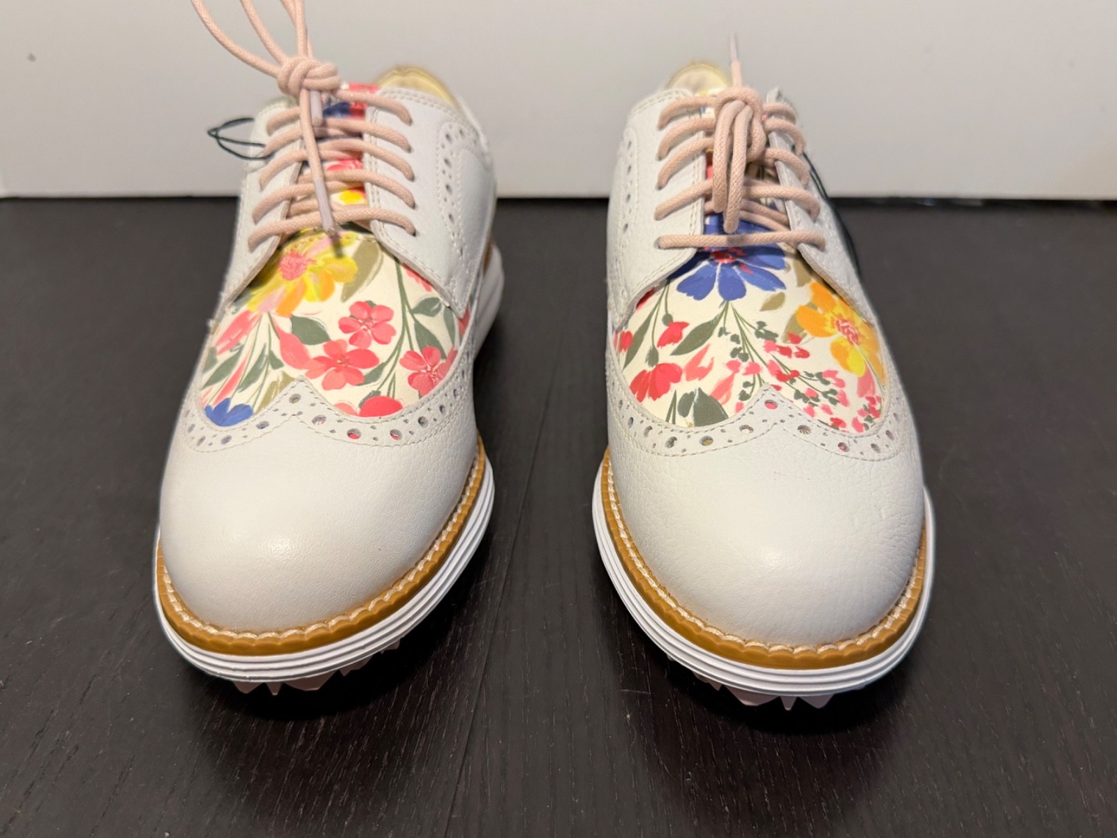 Cole Haan Original Grand Wing Oxford Golf Shoes Floral Print/White Womans 7B