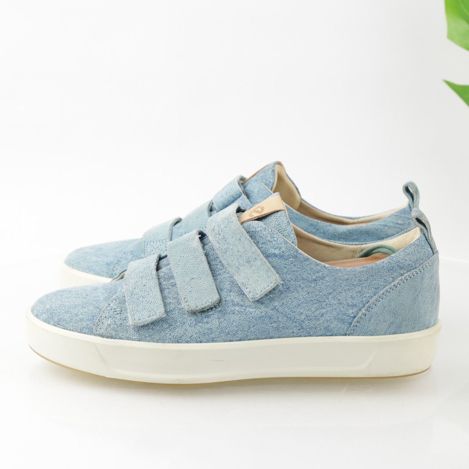 Ecco Womens Soft 8 Sneakers Size 8 Blue Leather Denim Triple Strap Comfort Shoes
