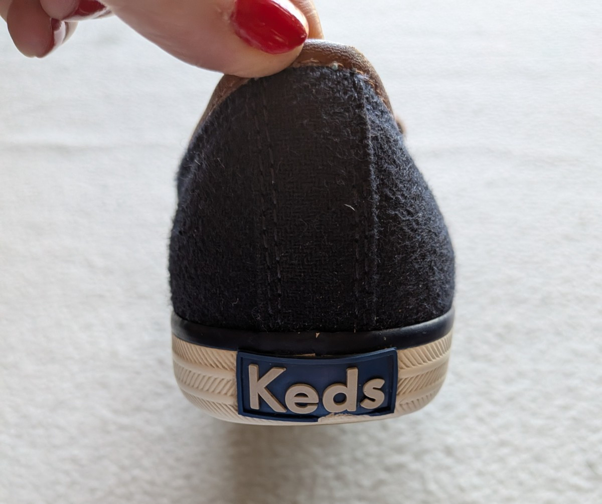 KEDS Classic Champion Women Size 8 Navy Brown Leather Trim Lace Up Sneakers
