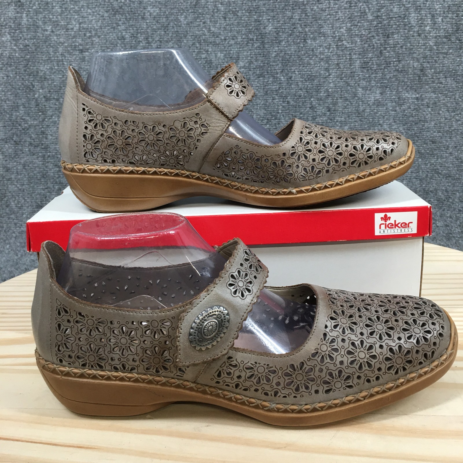 Rieker Shoes Womens 10 Mary Jane Laser Cut Casual Comfort Low Top Flats Gray NEW