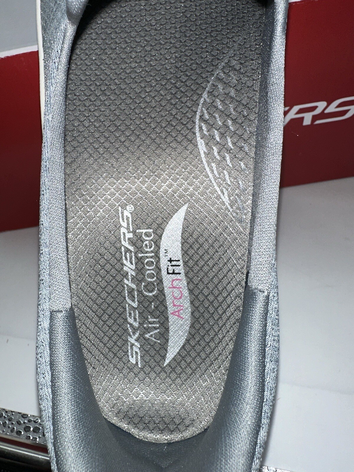 Tried On Skechers Women’s Go Walk Arch Fit Jersey Slip-On Sz 10 Grey