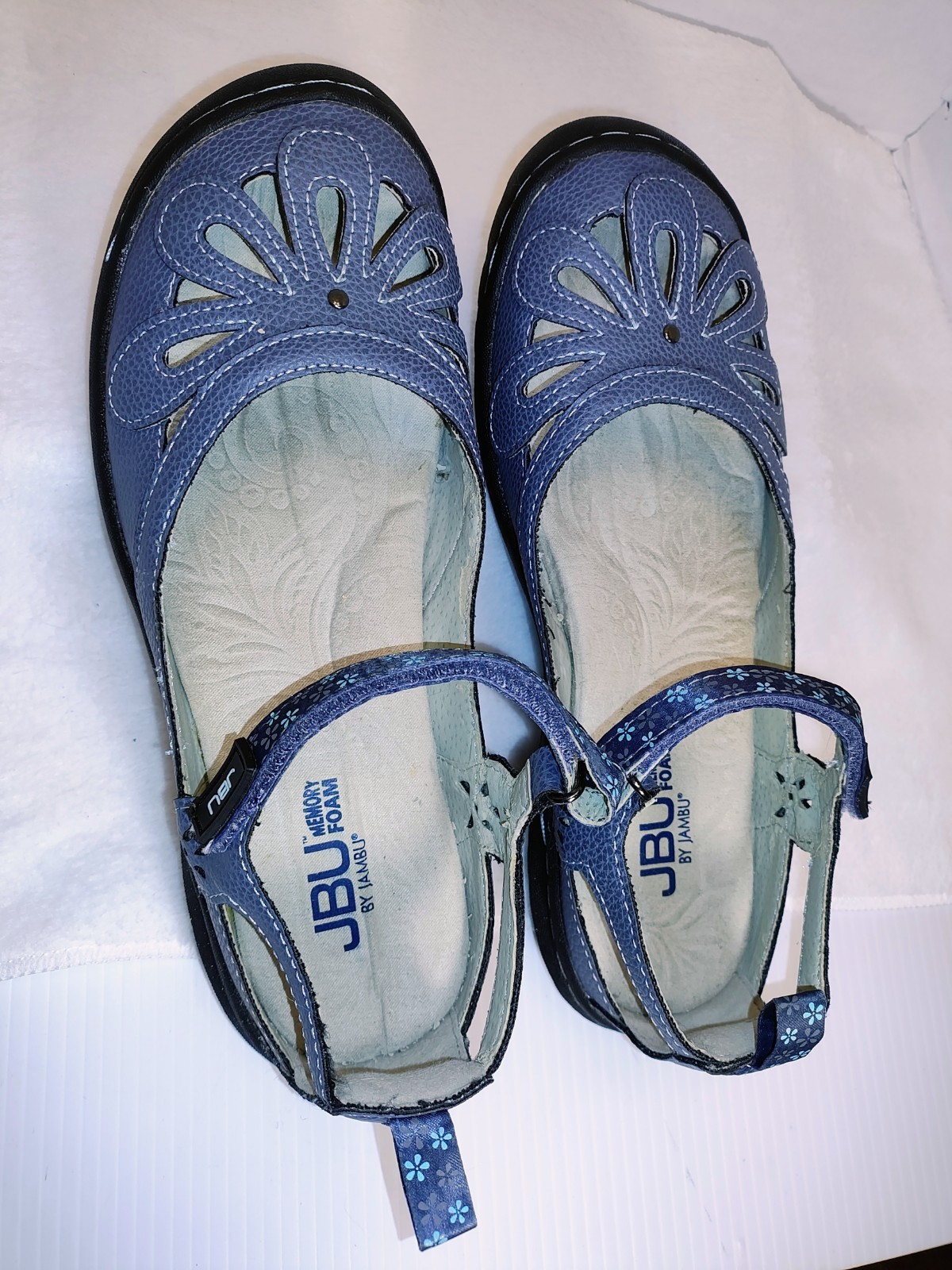JBU Wildflower Encore Blue Floral Mary Jane Flats Memory Foam Women’s 7M