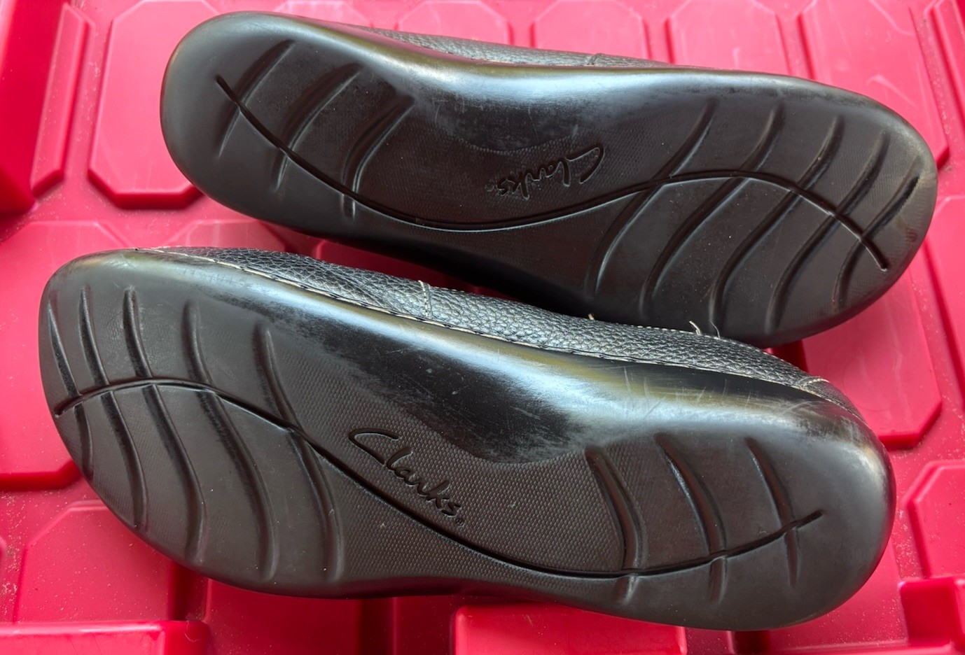 Clarks Collections Womens Shoes Size 10 M Slip On Button Comfort Excellent