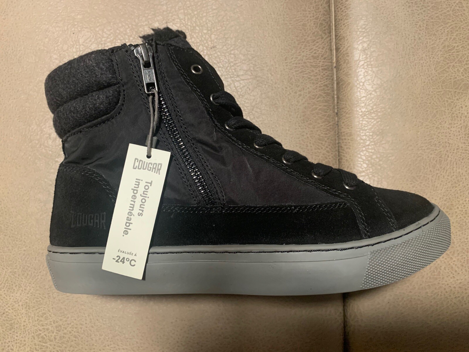 Cougar Waterproof High Top Sneaker w/ Faux Sherling Trim NWOB Women’s Size 8