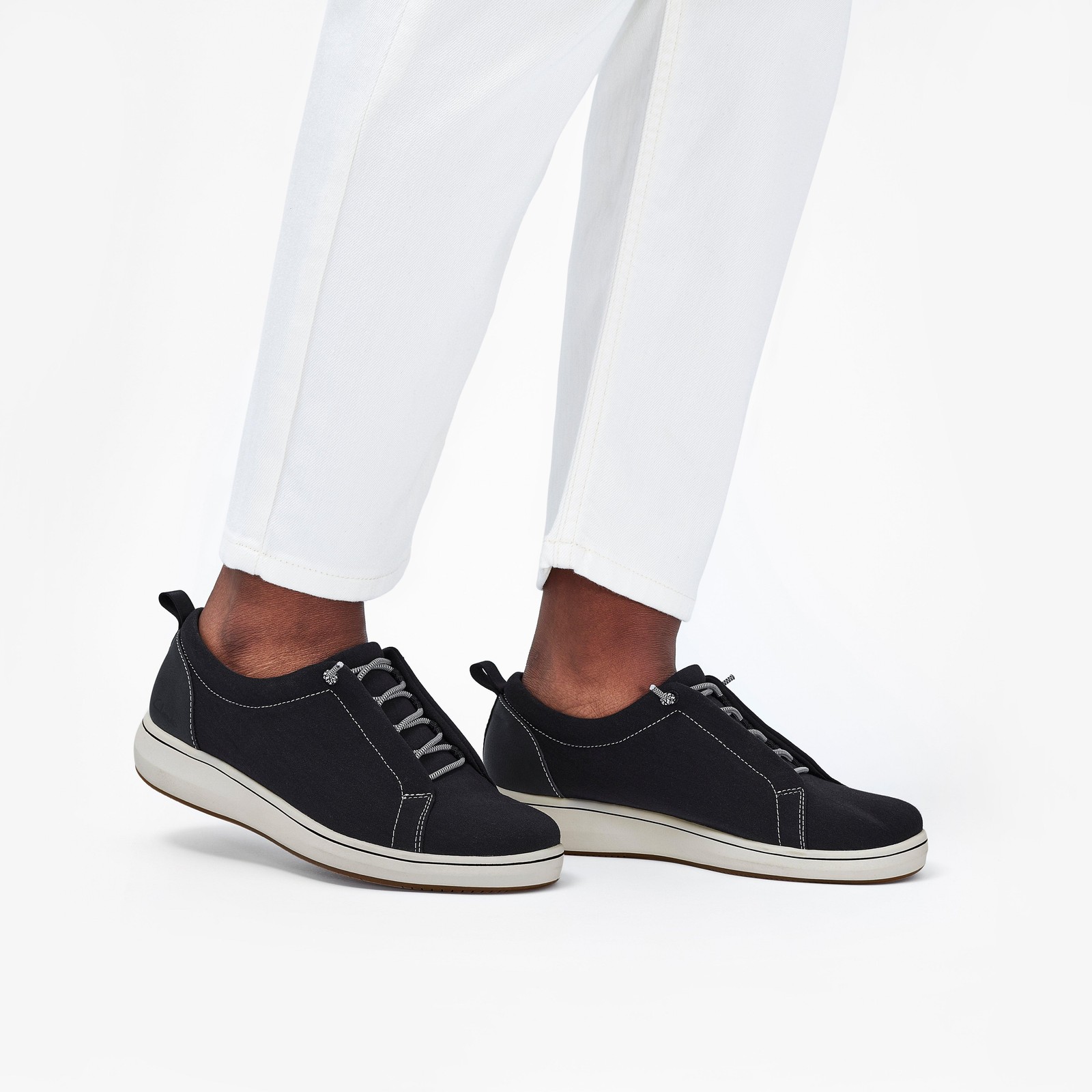 Breeze Sky Lace Black