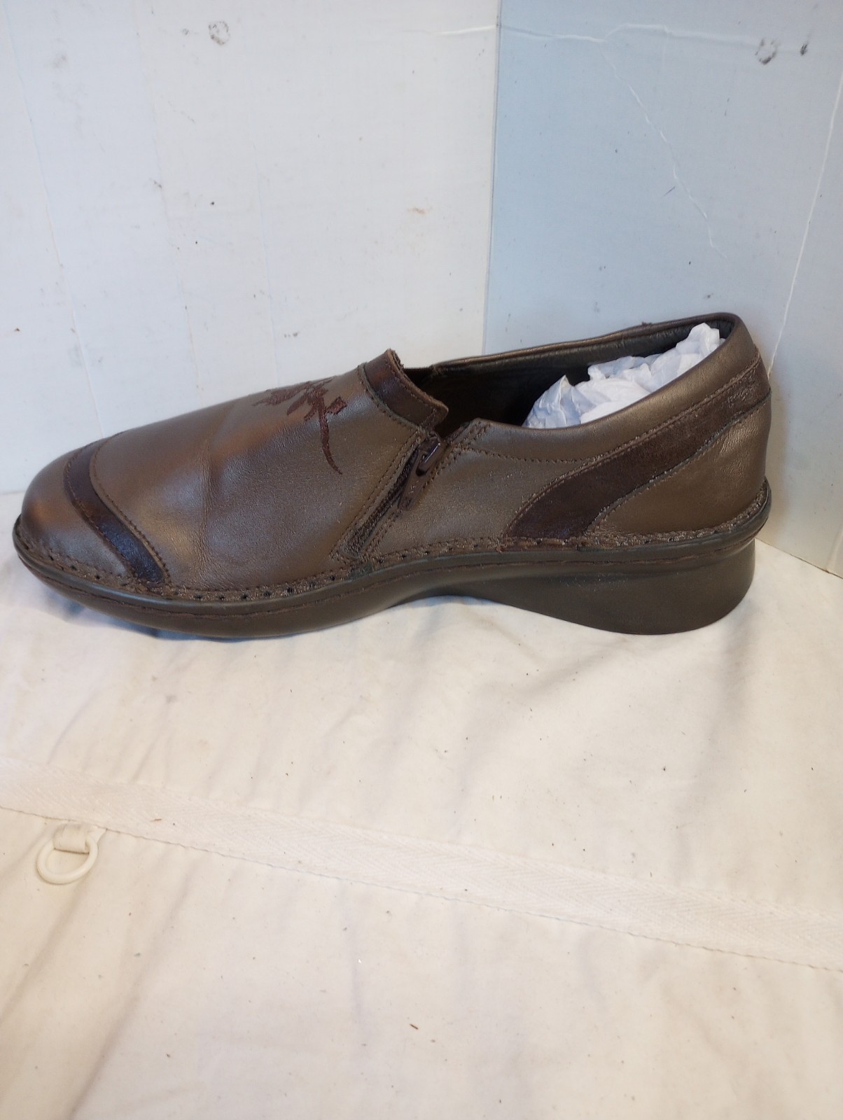 Naot Women’s Bronze Leather Slip-On Shoes Comfort Size 6 EU 37