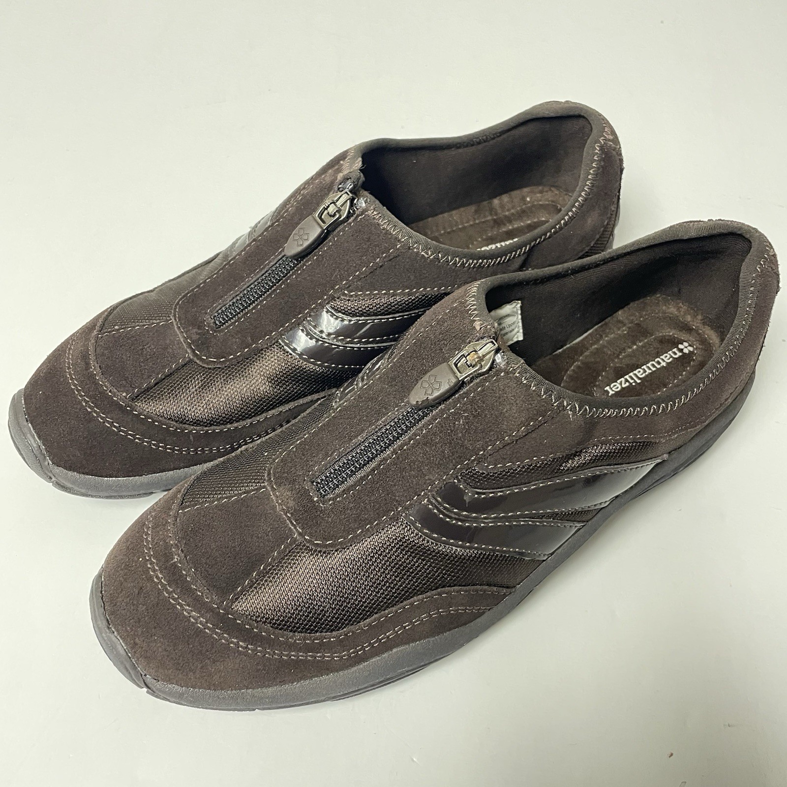Women’s Size 8 Naturalizer Casual Shoes Brown Zip ,Leather & Man Made, EUC