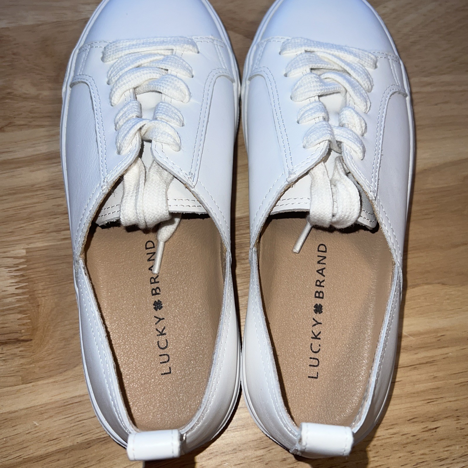 Lucky Brand Women’s Dansbey White Leather Lace Up Sneakers Size 6.5