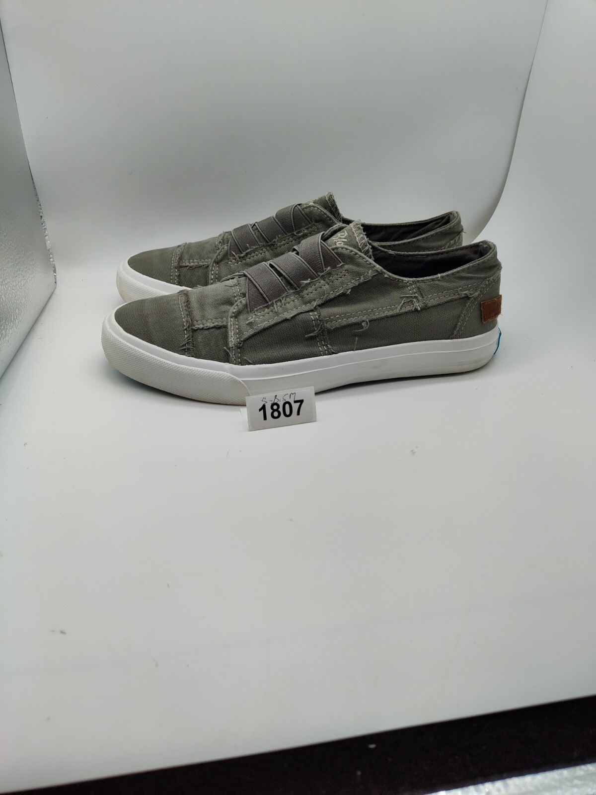 BLOWFISH Malibu Women’s Marley Slate Grey Washed Canvas Sneaker Size 8.5 #1807