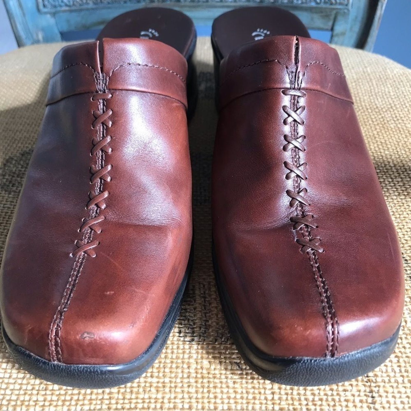 Bare traps brown leather slip on clogs mules size 8 fall winter casual comfy
