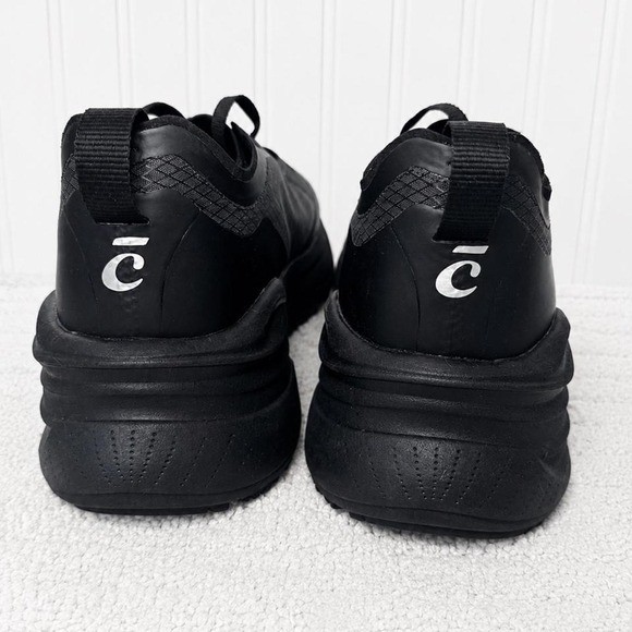 Clove Alto Women’s All Black Nursing Sneakers