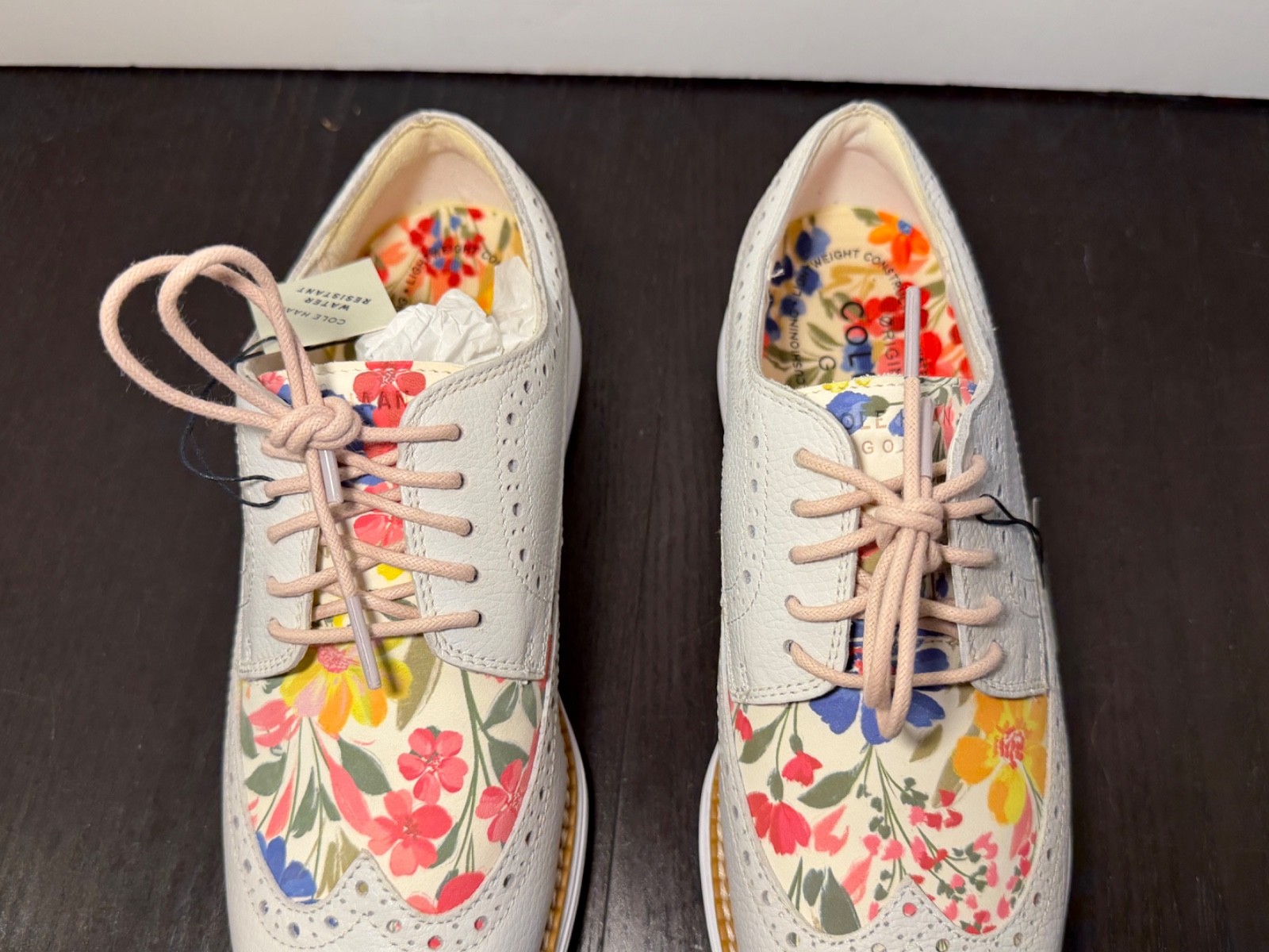 Cole Haan Original Grand Wing Oxford Golf Shoes Floral Print/White Womans 7B