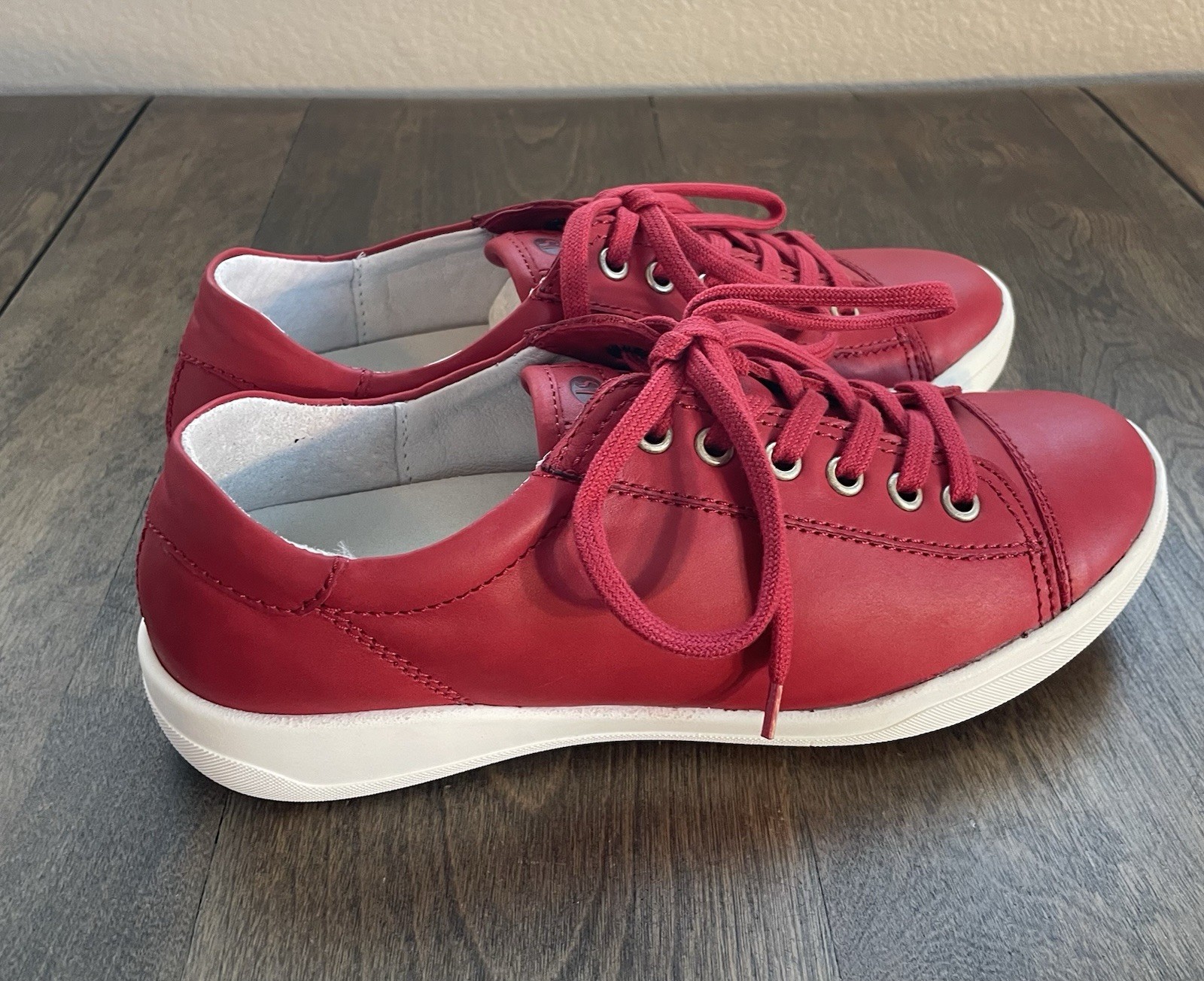 Josef Seibel Sina 11 Red Sleek Leather Sneakers Shoes Lace Up US 6-6.5 EU 37