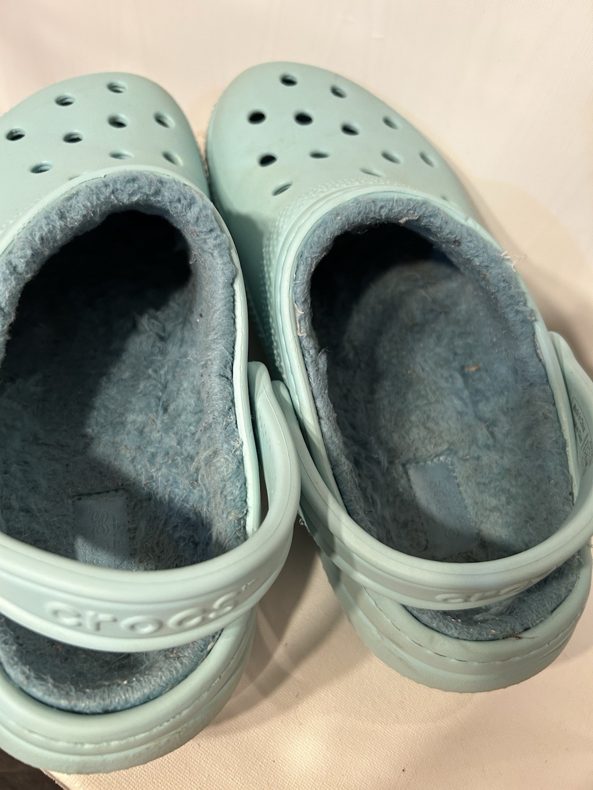Crocs Shoes Women 8 Light Blue Fleece Lined Clogs Slip On