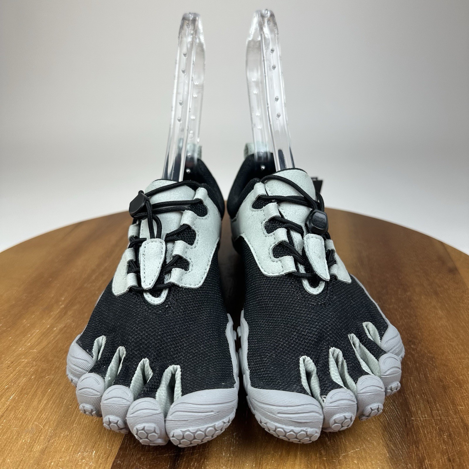 New NIB Womens Vibram Fivefingers V Run Retro Miniaml Shoes Size 7.5 – 8 M
