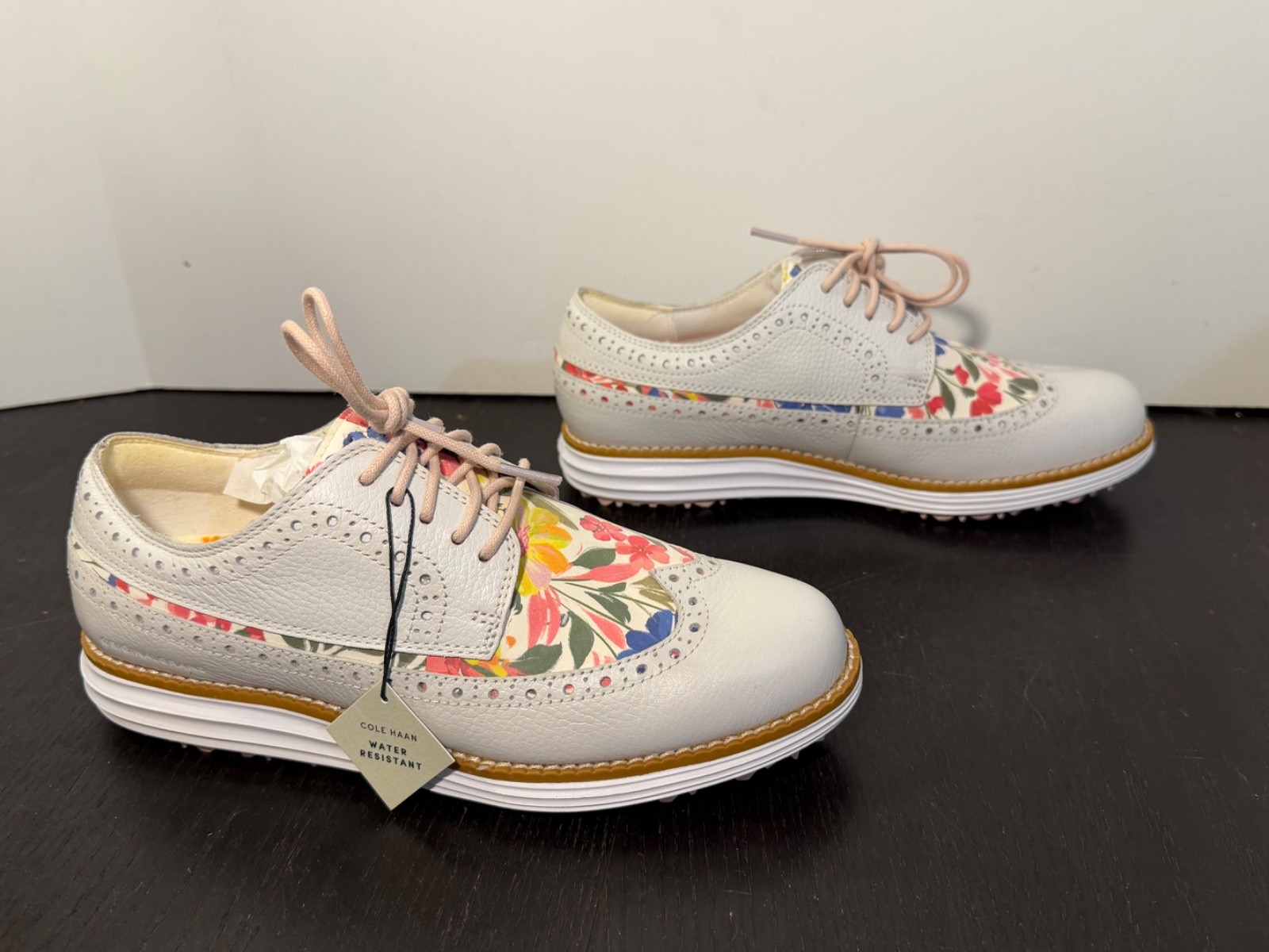 Cole Haan Original Grand Wing Oxford Golf Shoes Floral Print/White Womans 7B
