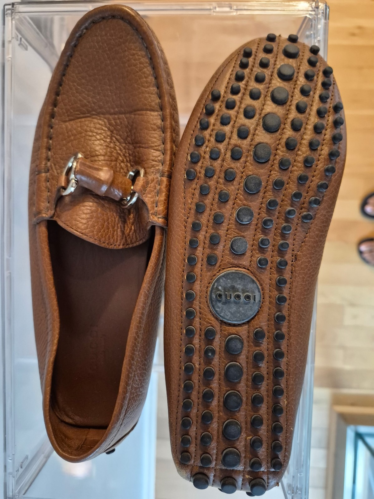 Gucci Brown Leather Slip-On Women Loafers Metal Bit Logo Accent worn Twice